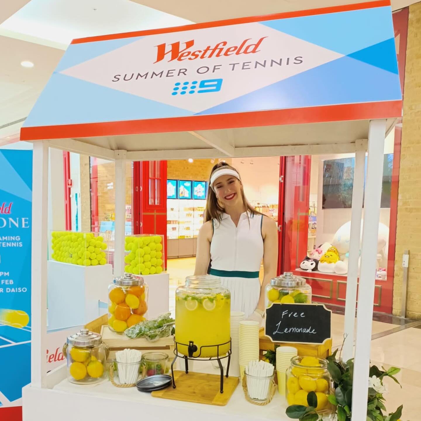 We have loved bringing to life the AO fan zone @westfieldhornsby this past January. From craft fun, to ping pong matches, music, face painting and lemonade stands it has been a hoot. 🏓🎾
