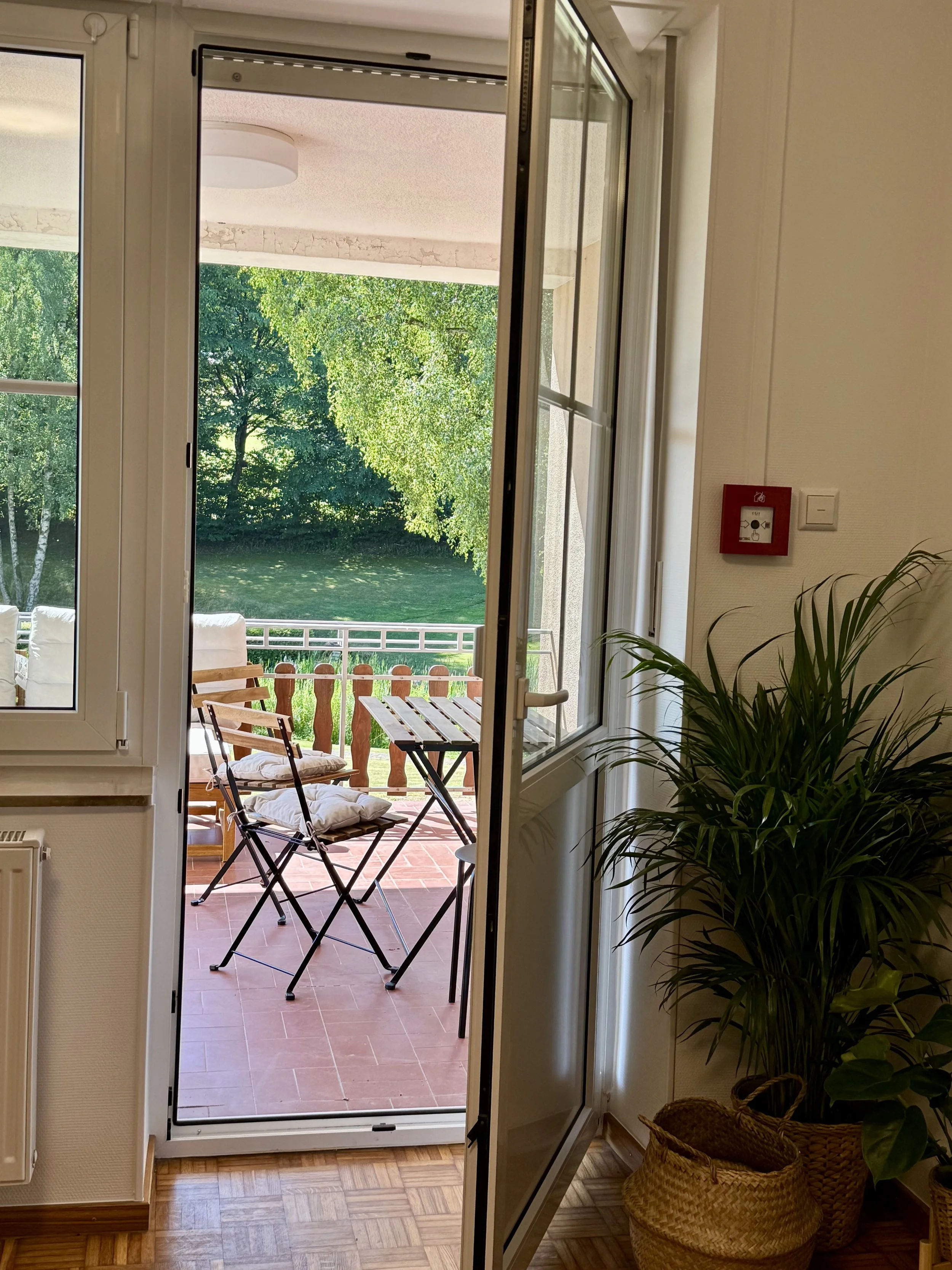 Entry Terrace 