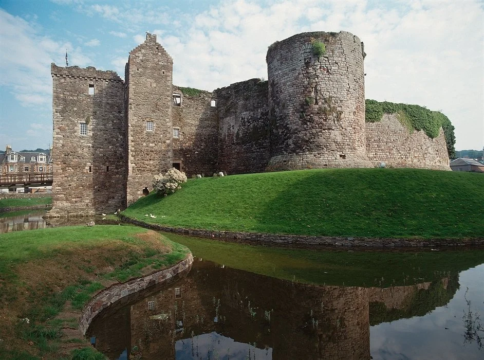 The Ruining : an installation for Rothesay castle, Scotland