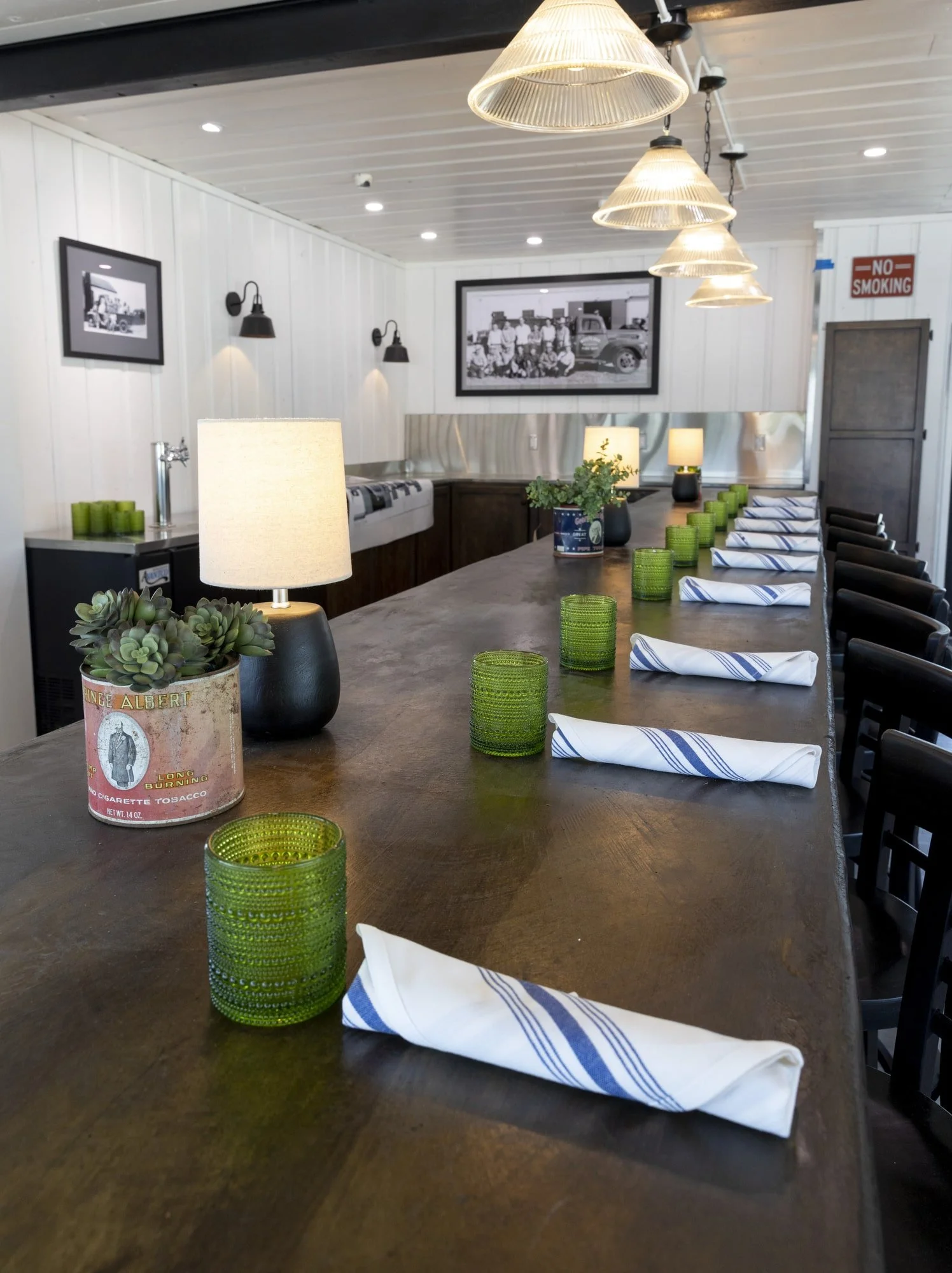 EDITORIAL 060-min.JPG