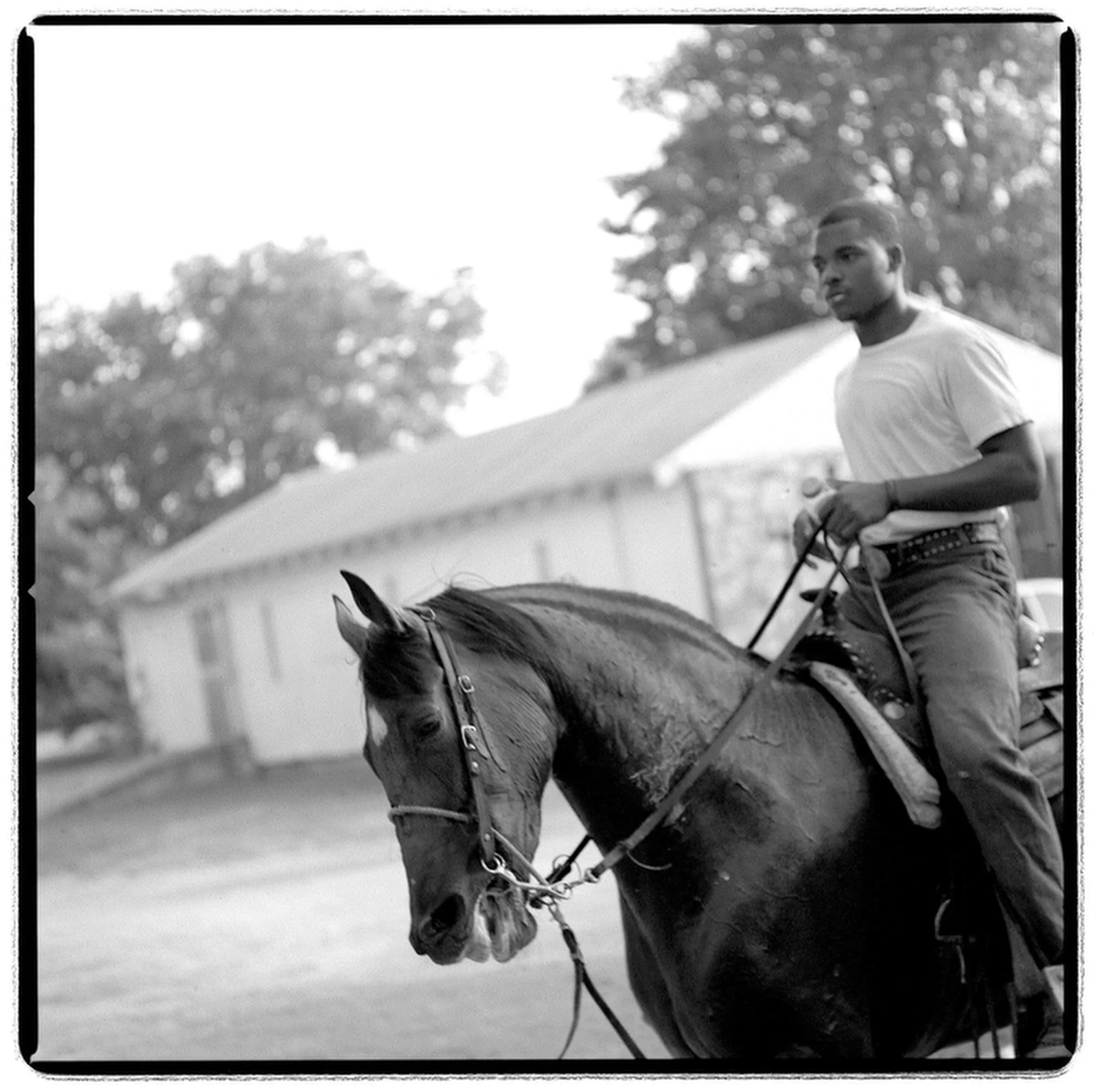 EDITORIAL  053-min.JPG