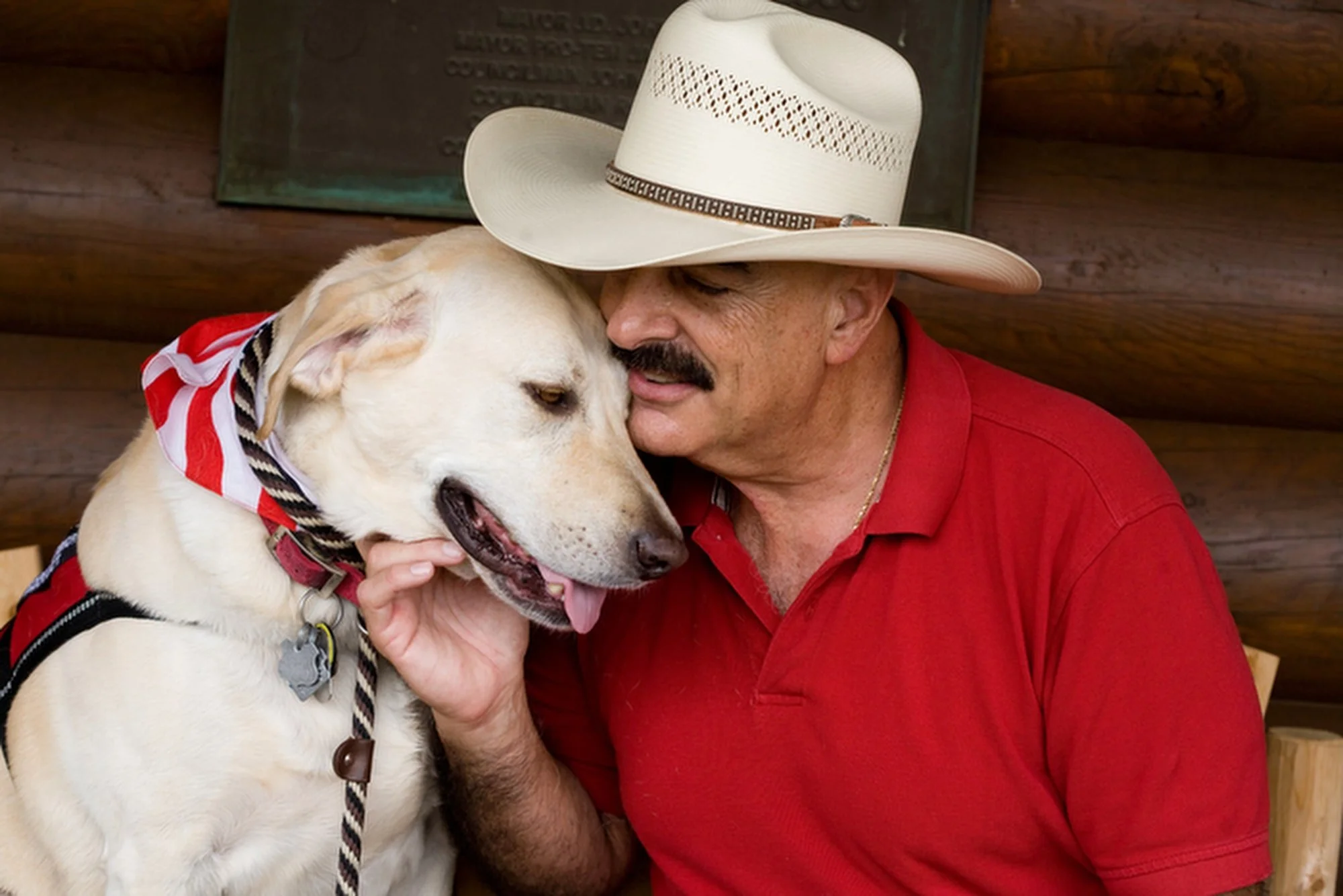 EDITORIAL  058-min.JPG