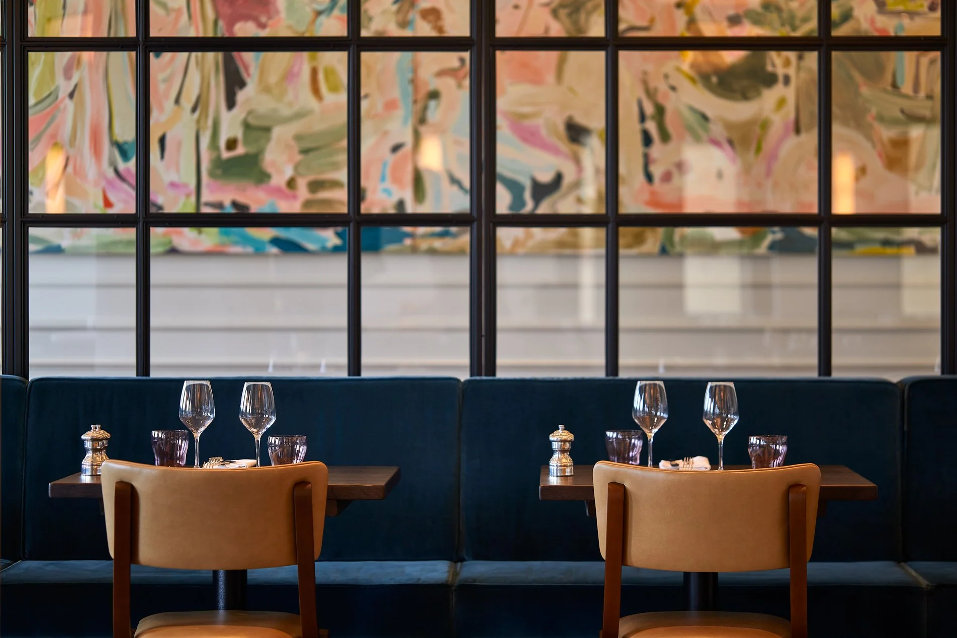 Sam's Riverside | Restaurant Interior Design | DesignLSM