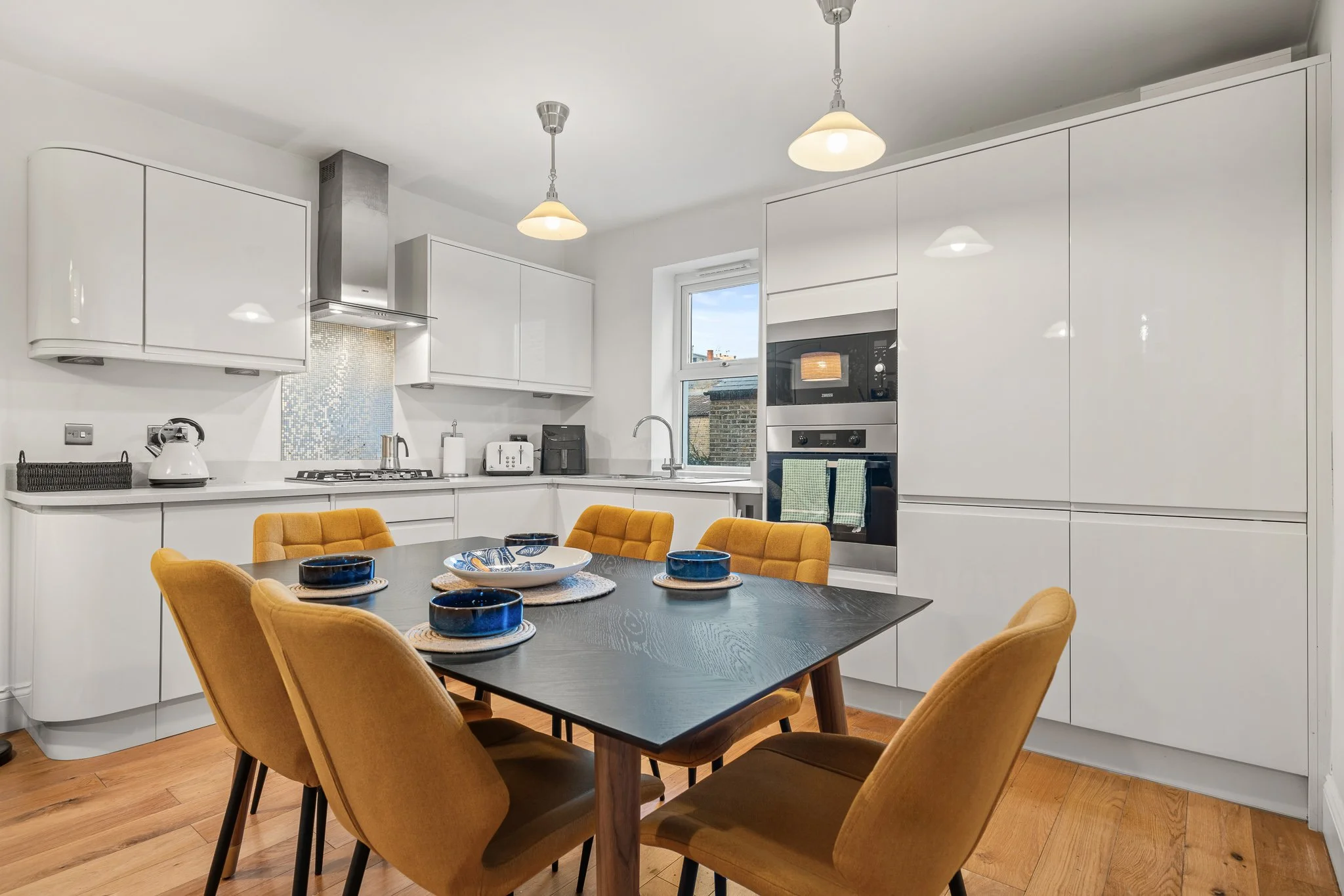 Fulham Palace Road-12.jpg