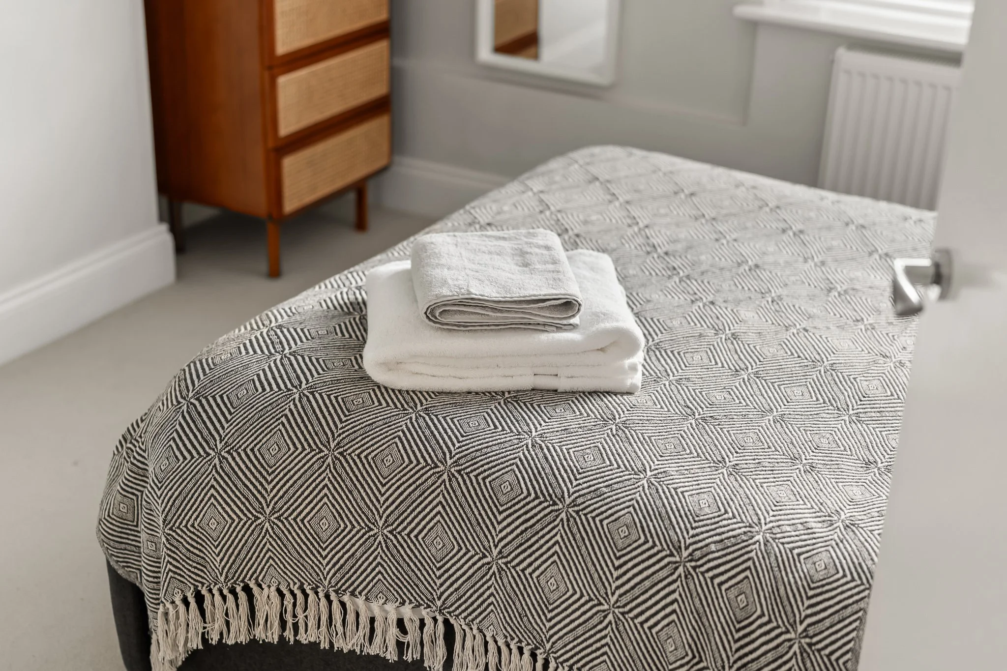 Fulham Palace Road-20.jpg