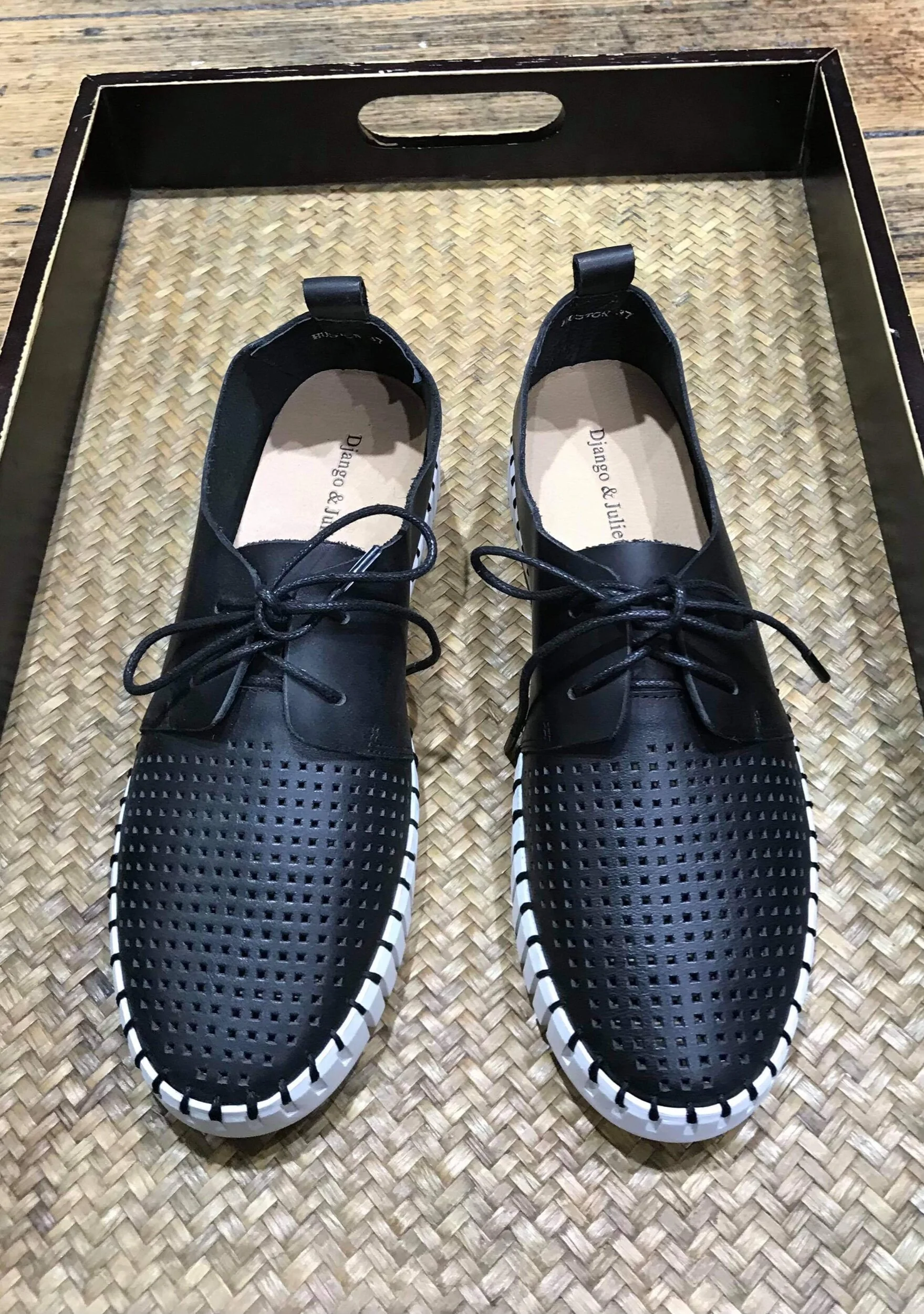 6DEAFB2D-FFD2-4698-96EF-FF5F6A330C20