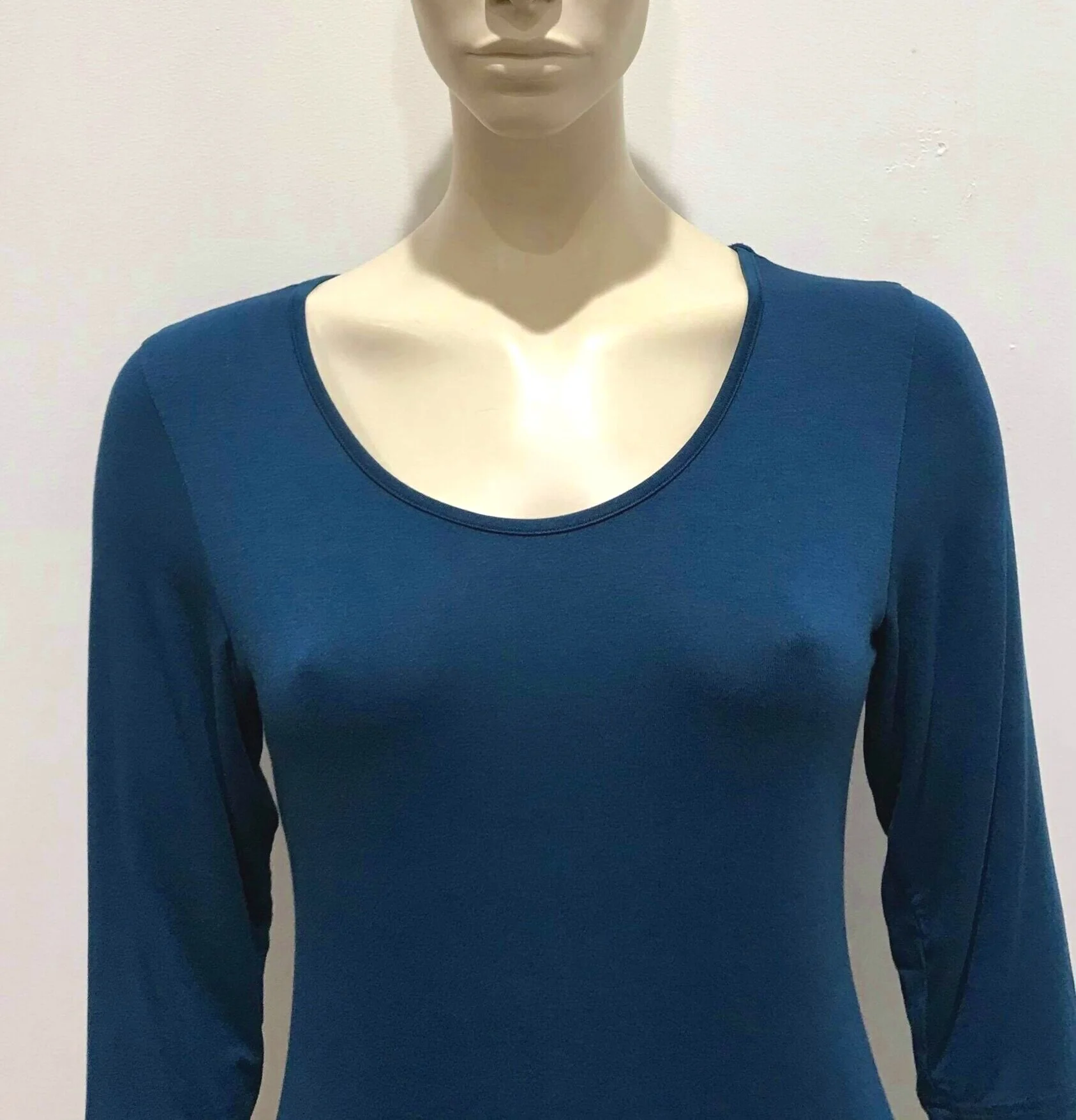 75202240-3DBF-4E02-A13F-66FD711A1FC5