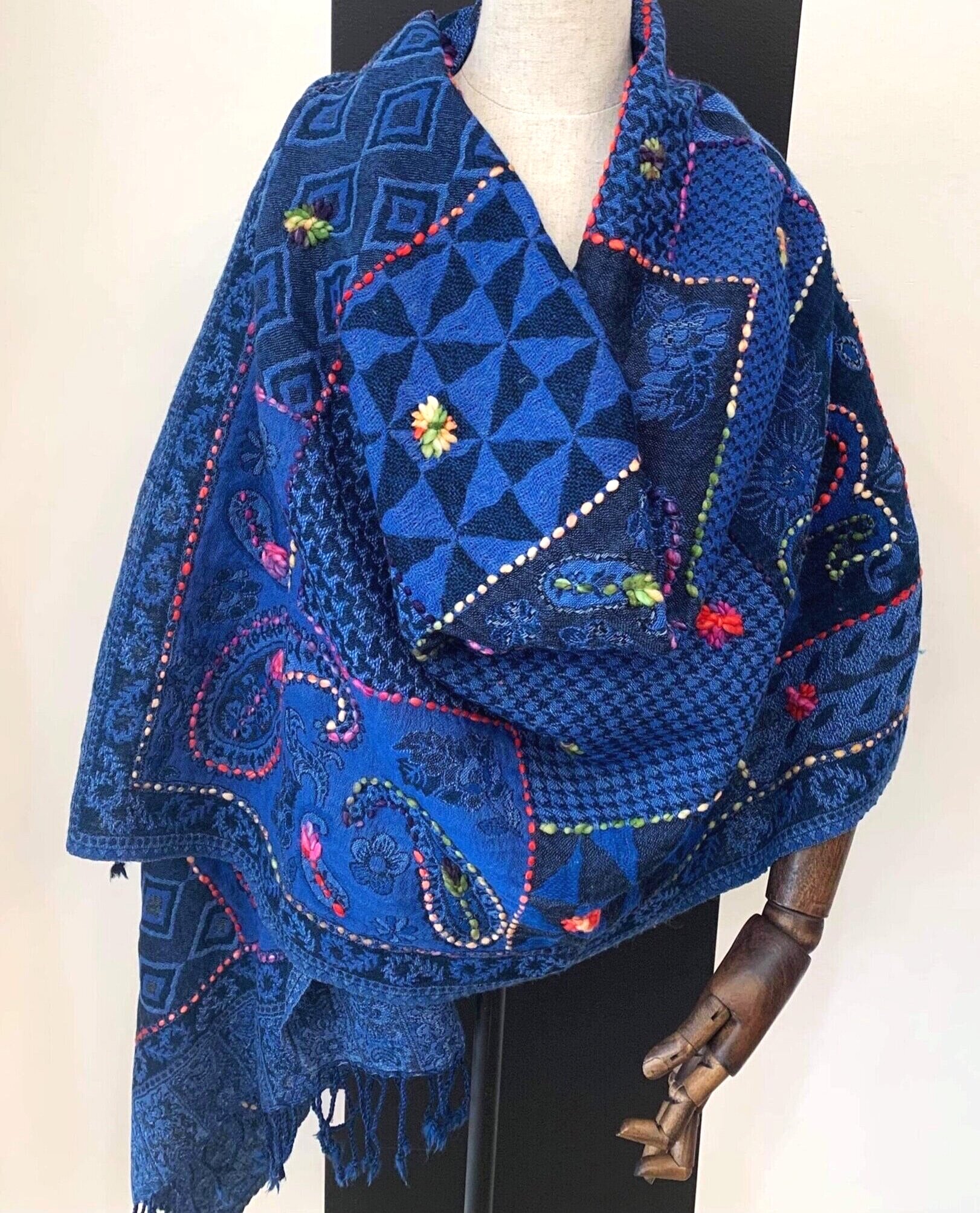 5EAA2C03-E0E9-43E5-8899-821E741A7DB7