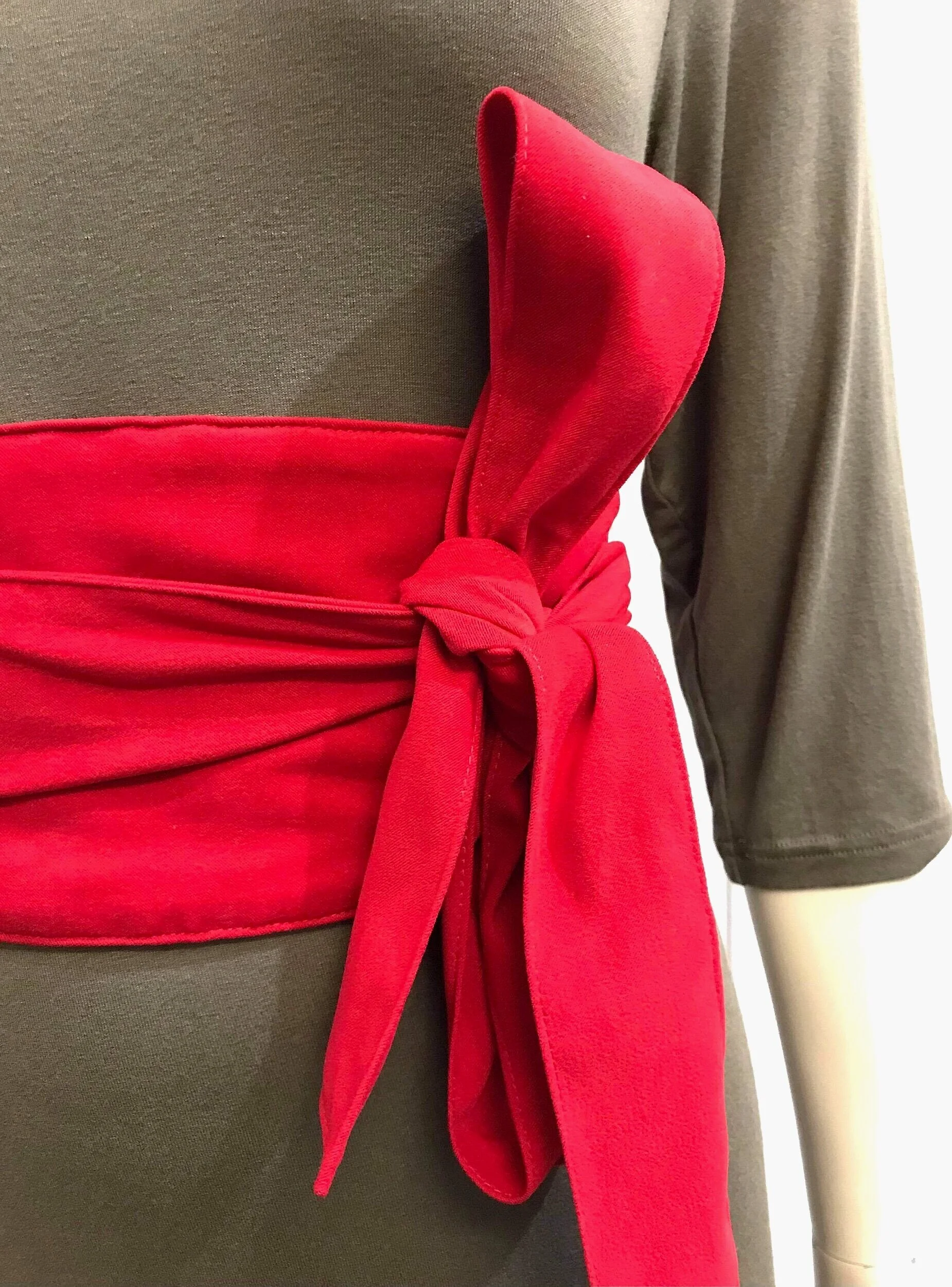 2B25AFAF-CFB9-4AAC-A1E0-AD419ACED2AA