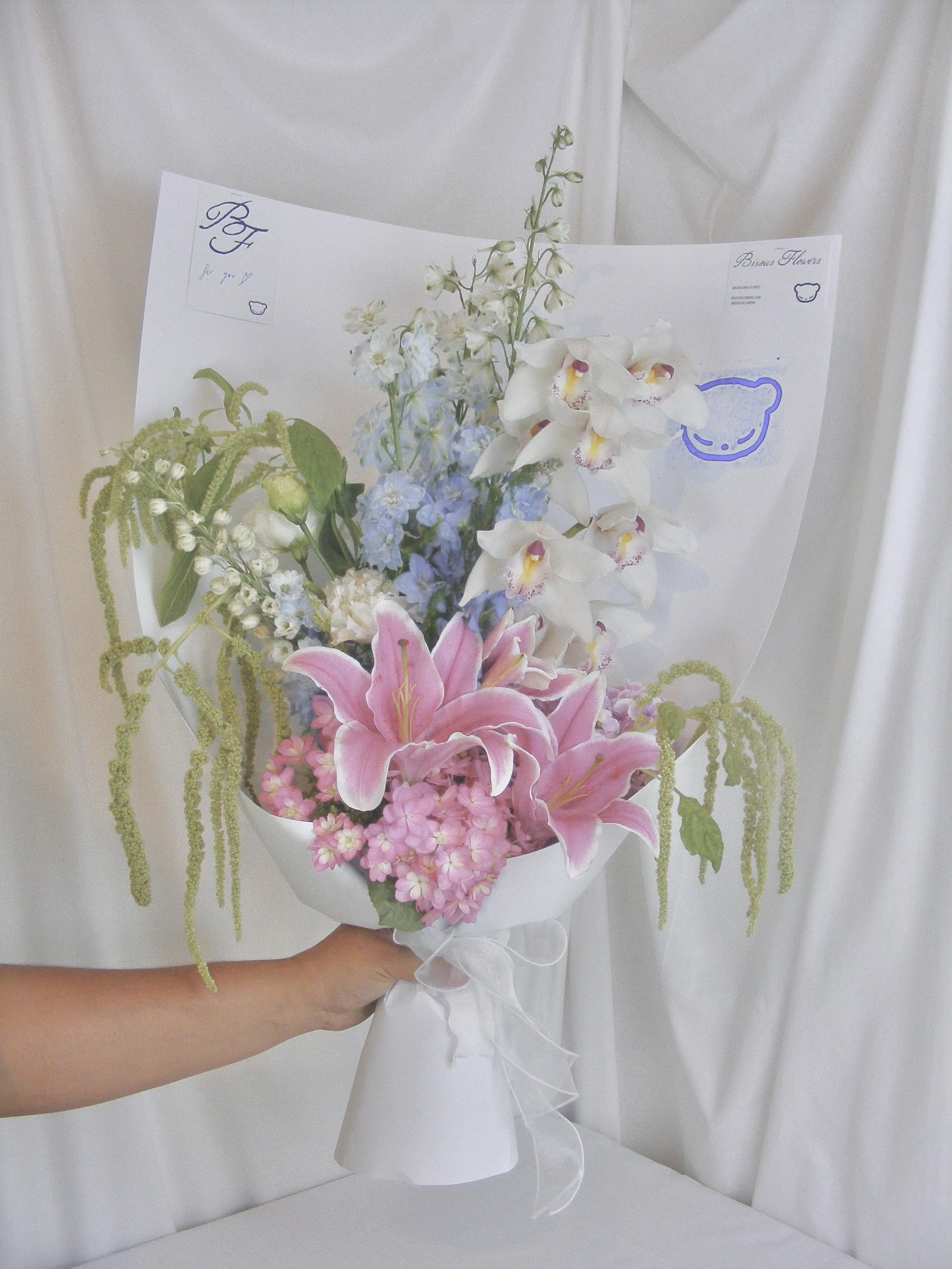 swan bouquet