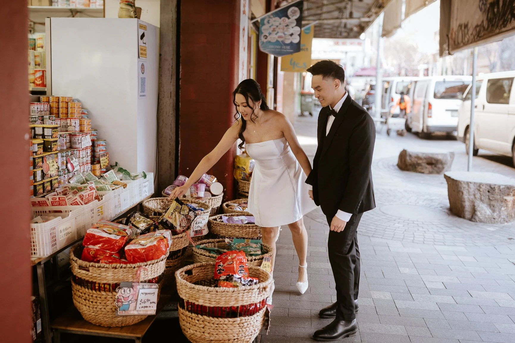Ballyhoo-Photography-Video_CM_Pre-Wedding_Chinatown_00006.jpg