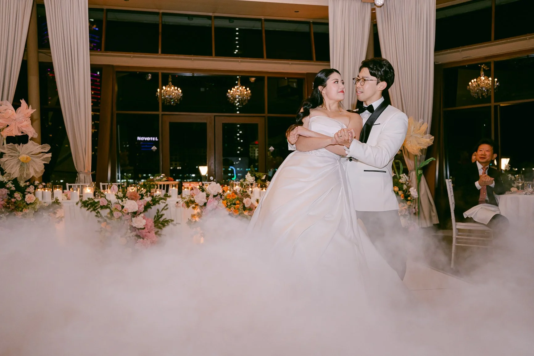 Ballyhoo-Photography_LA_Dockside_Sydney-Wedding_00115.jpg