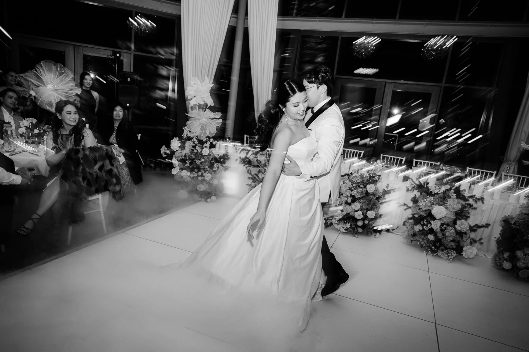 Ballyhoo-Photography_LA_Dockside_Sydney-Wedding_00117.jpg