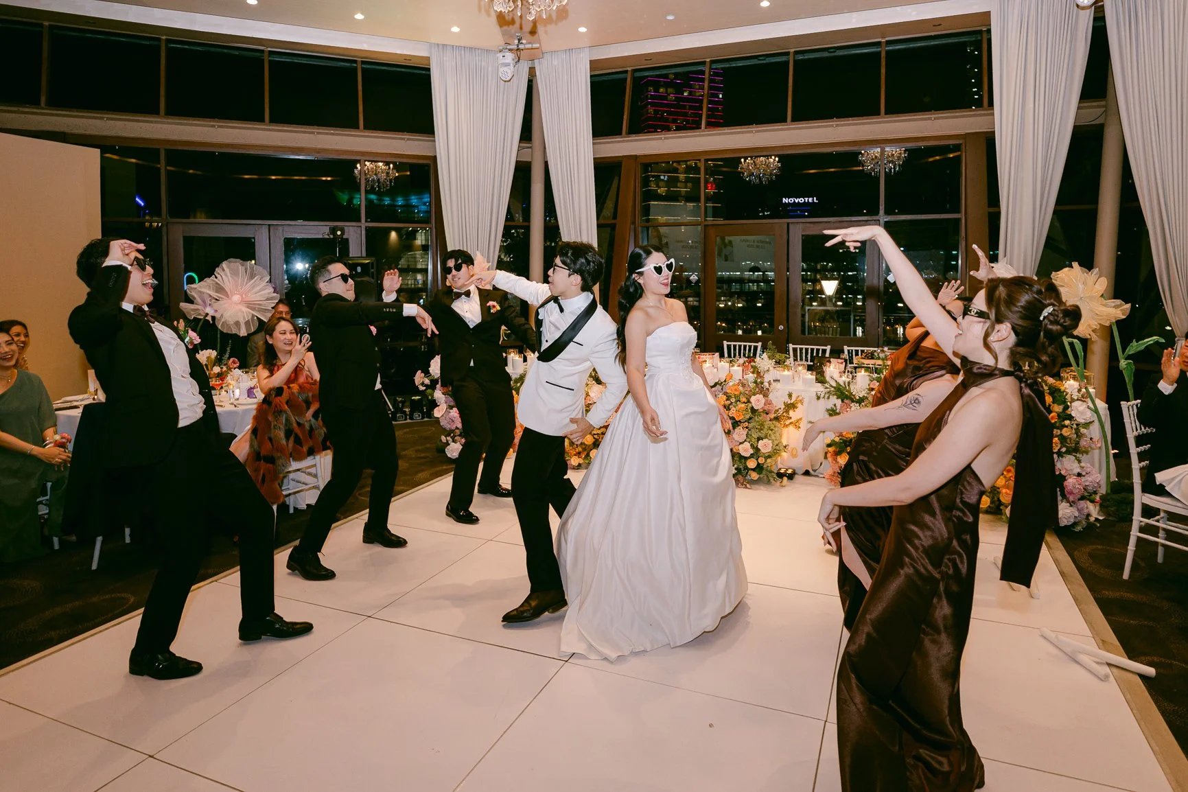 Ballyhoo-Photography_LA_Dockside_Sydney-Wedding_00109.jpg