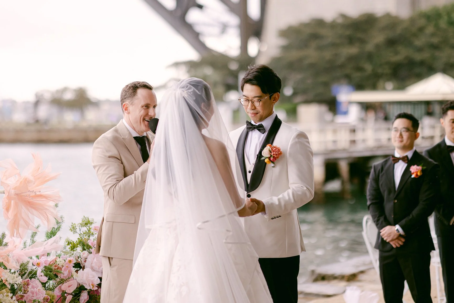 Ballyhoo-Photography_LA_Dockside_Sydney-Wedding_00057.jpg