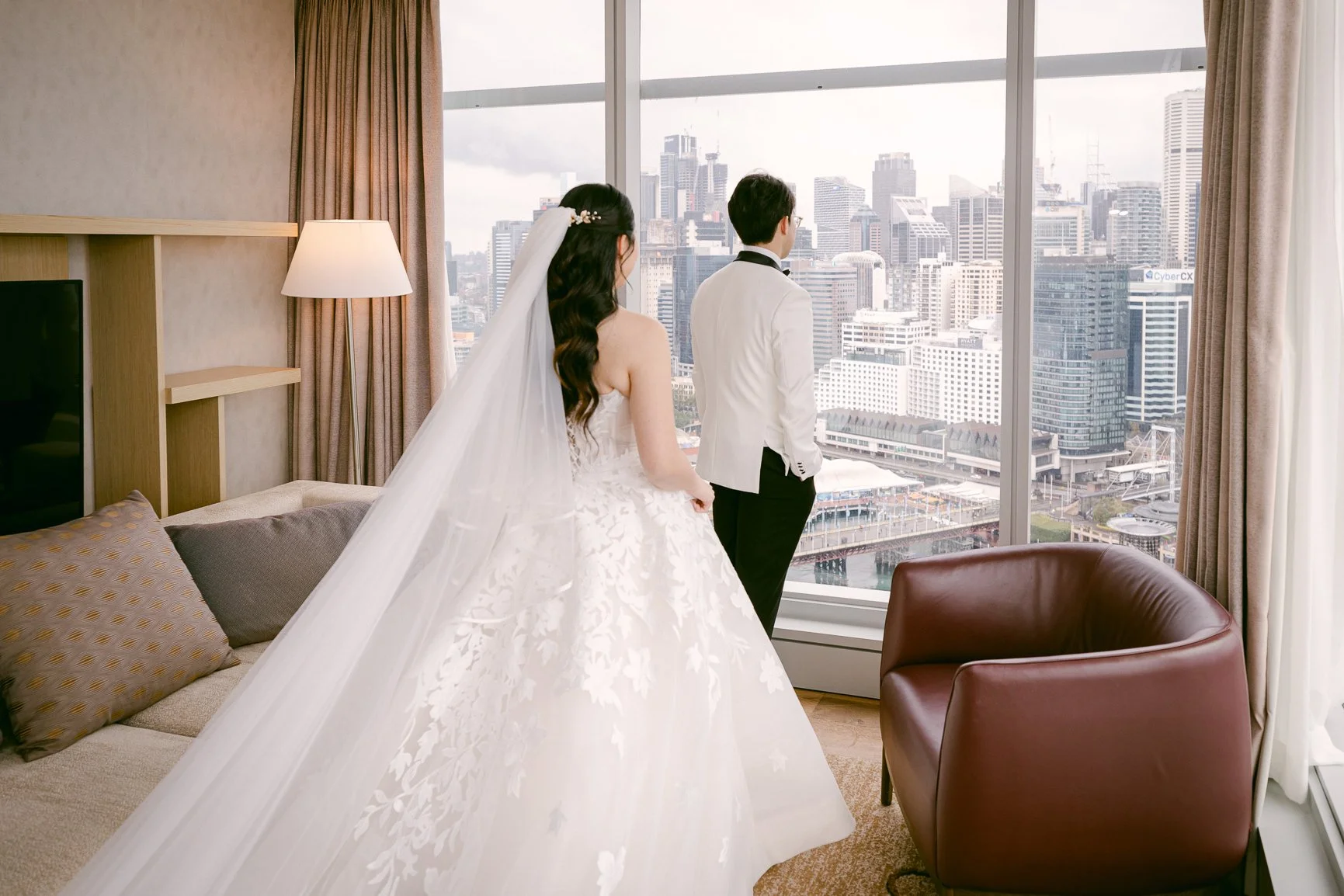 Ballyhoo-Photography_LA_Dockside_Sydney-Wedding_00025.jpg