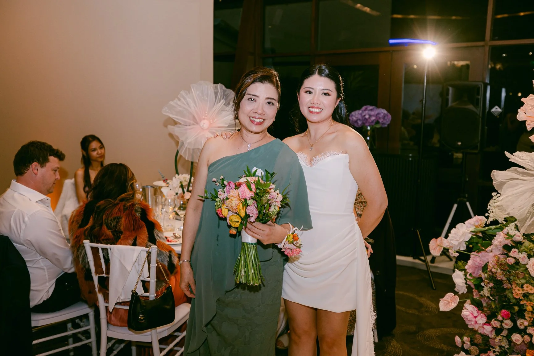 Ballyhoo-Photography_LA_Dockside_Sydney-Wedding_00163.jpg