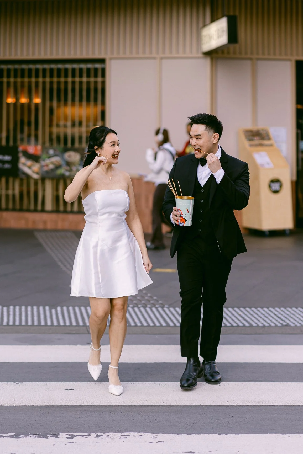 Ballyhoo-Photography-Video_CM_Pre-Wedding_Chinatown_00020.jpg