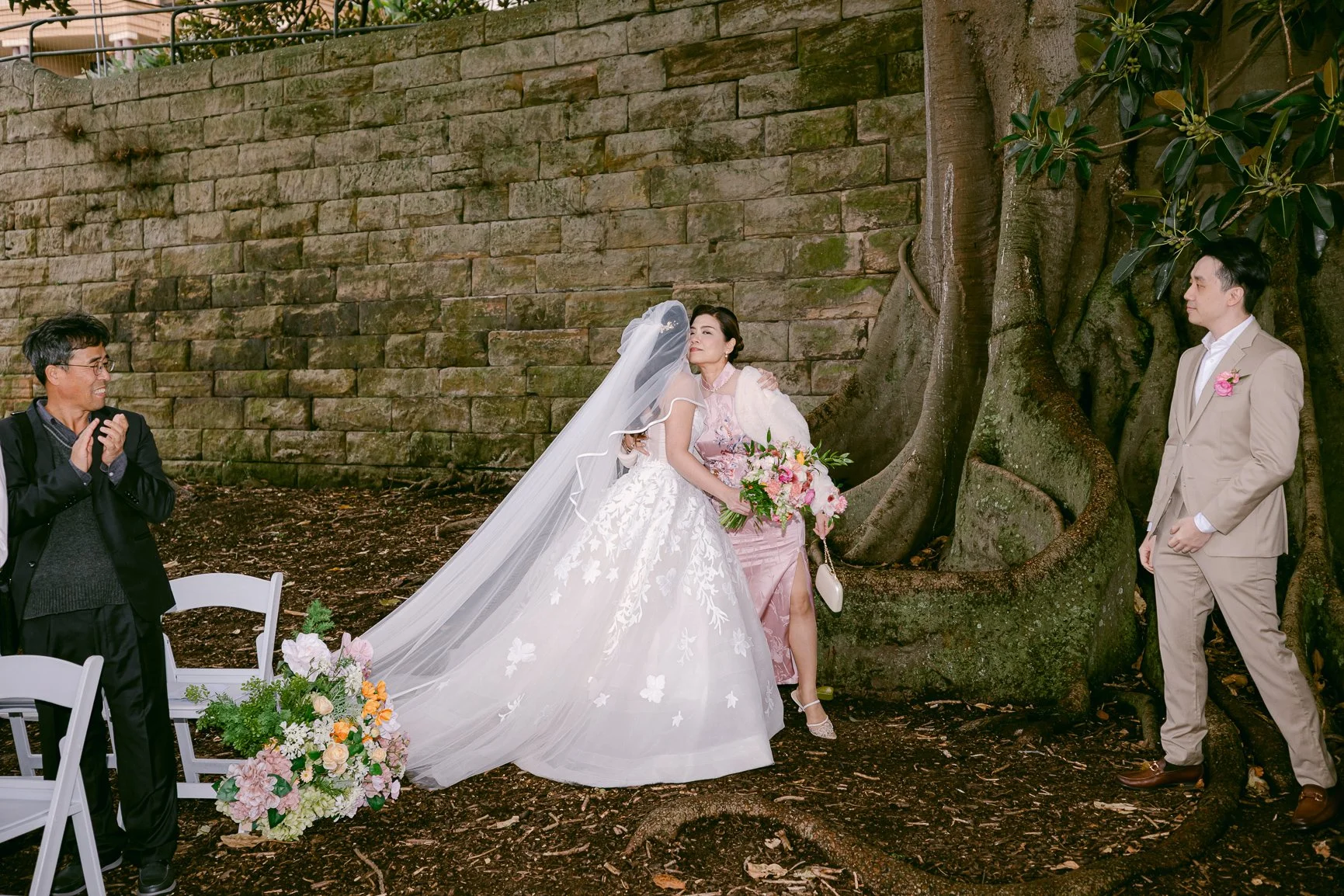 Ballyhoo-Photography_LA_Dockside_Sydney-Wedding_00050.jpg