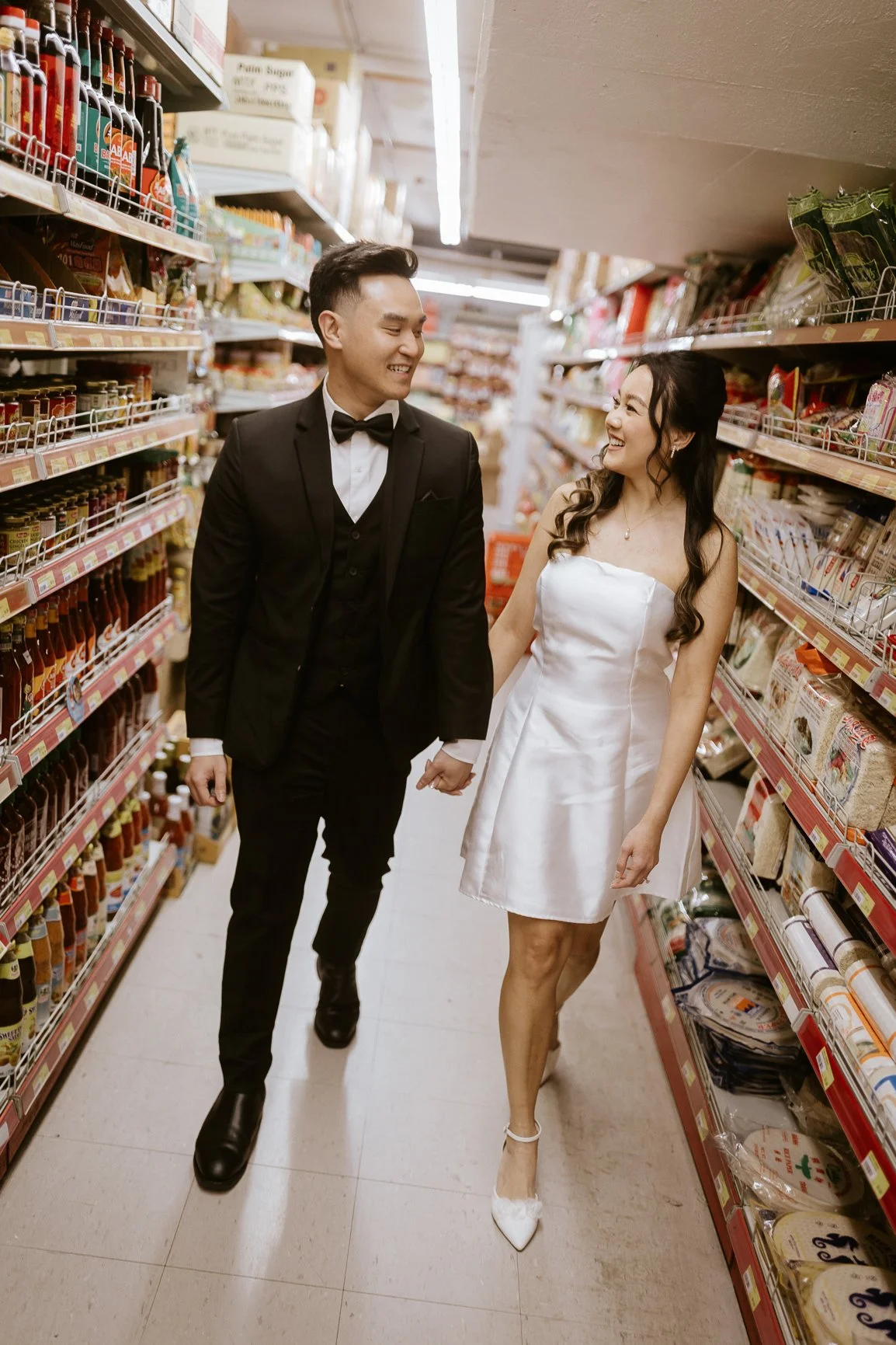 Ballyhoo-Photography-Video_CM_Pre-Wedding_Chinatown_00002.jpg
