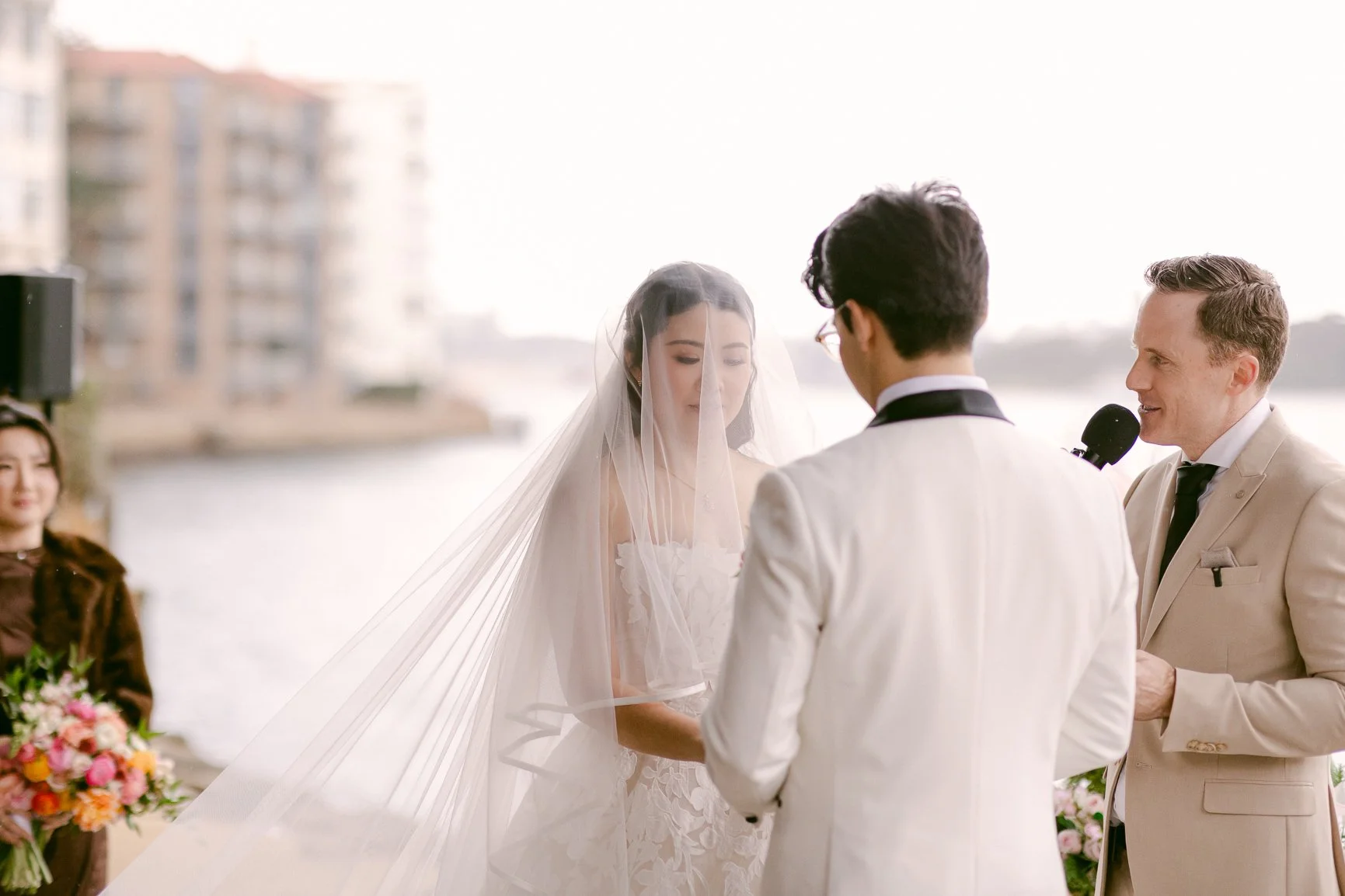 Ballyhoo-Photography_LA_Dockside_Sydney-Wedding_00053.jpg