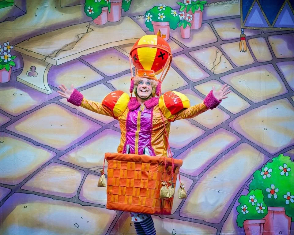 drag queen hot air balloon fit.jpg