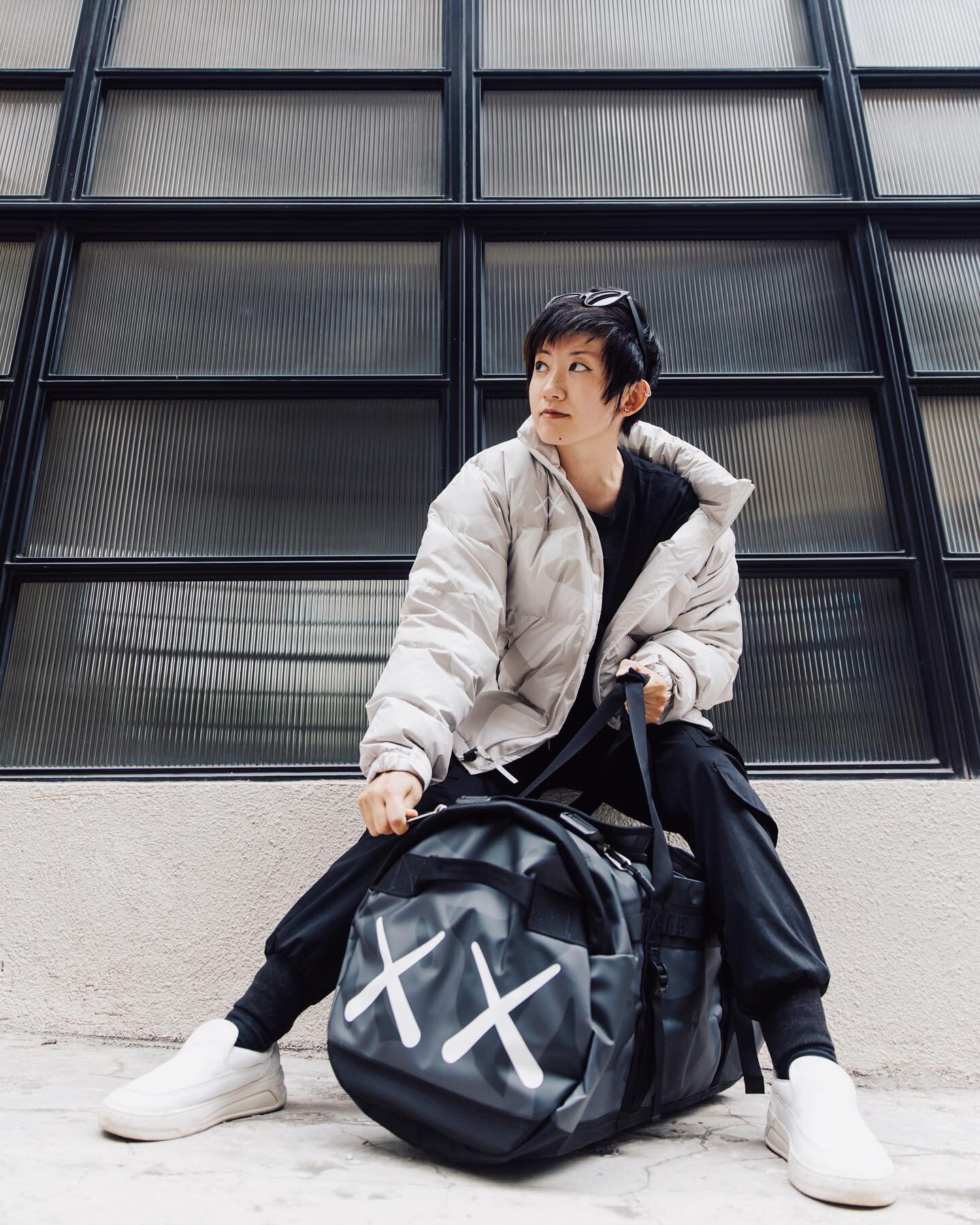 Monochrome is my thing, ⬛️⬜️ Can&rsquo;t wait to rock this XX gear! 🤩

#TheNorthFaceXXKAWS

@kaws
@tnf_urbanexploration_hk
@thenorthfacehk 

#KAWS #TheNorthFaceHK #NeverStopExploring #探尋界外