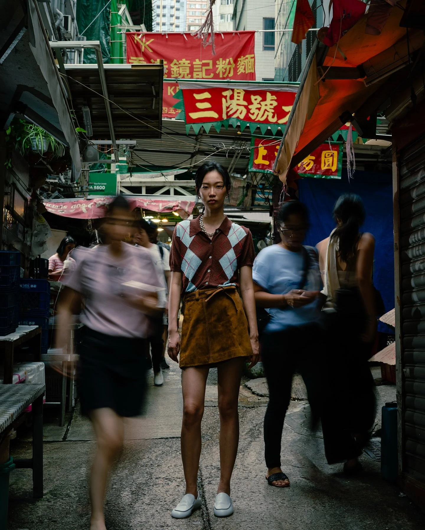 Stills for @nikonasia
.
Photographer: @vdubl
Talent: Zhang Jianing (@modelgenesis)
Stylist:@syanleung
Makeup and Hair: @soie.so
Assistant: @cheungselene