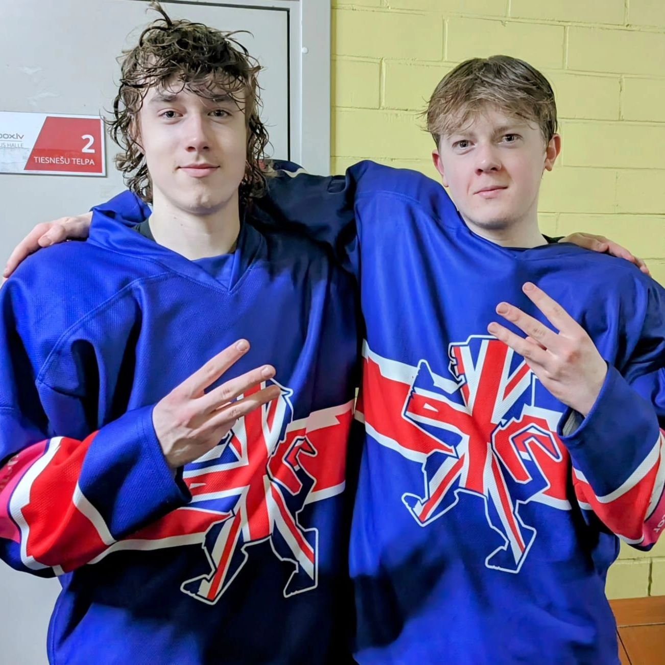Big congratulations to Bulldogs' forwards duo Daragh and Danny after they and the rest of the @teamgbicehockey  Under-16 team finished third in the @riga_hockey_cup to secure a bronze medal!! 

Both lads excelled and made significant contributions in