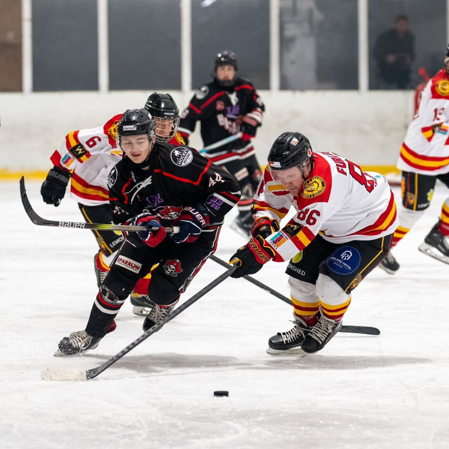 MATCH REPORT 

Looking back on Sunday's NIHL North Two clash at The Pound between @BulldogsNIHL &amp; @billinghambuccaneers with some great pics from our friends at @huddersfield_photoimaging_club ! 

Head over to our website ⬇️
https://www.bradfordb