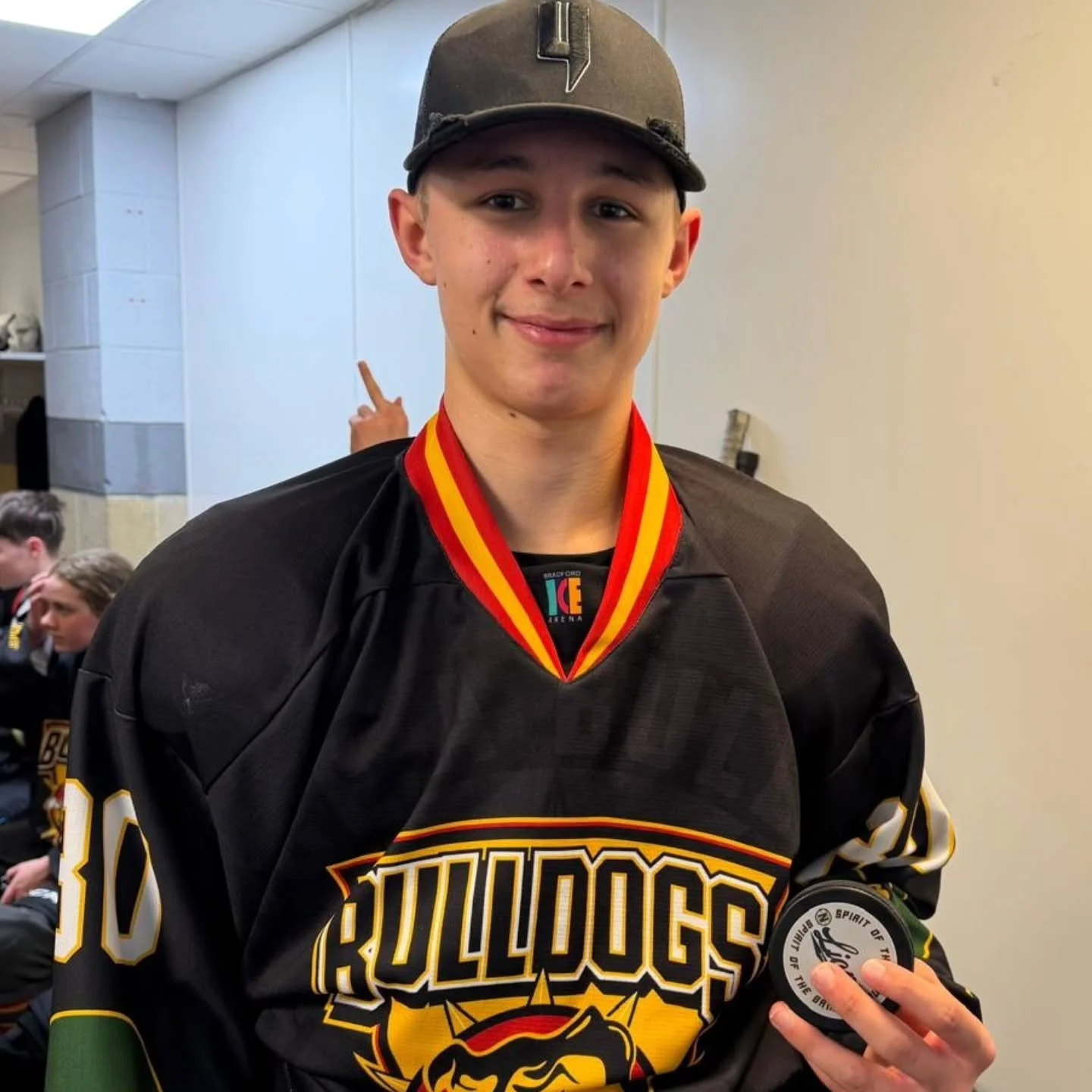 𝗝𝘂𝗻𝗶𝗼𝗿 𝗥𝗲𝘃𝗶𝗲𝘄 -  𝗣𝗔𝗥𝗧 𝗢𝗡𝗘 

IT was a busy weekend for our junior teams and, just to be different, we&rsquo;re going to cover their exploits in reverse order. 

On Sunday, the Bulldogs&rsquo; Under-19s made the trip down to the East