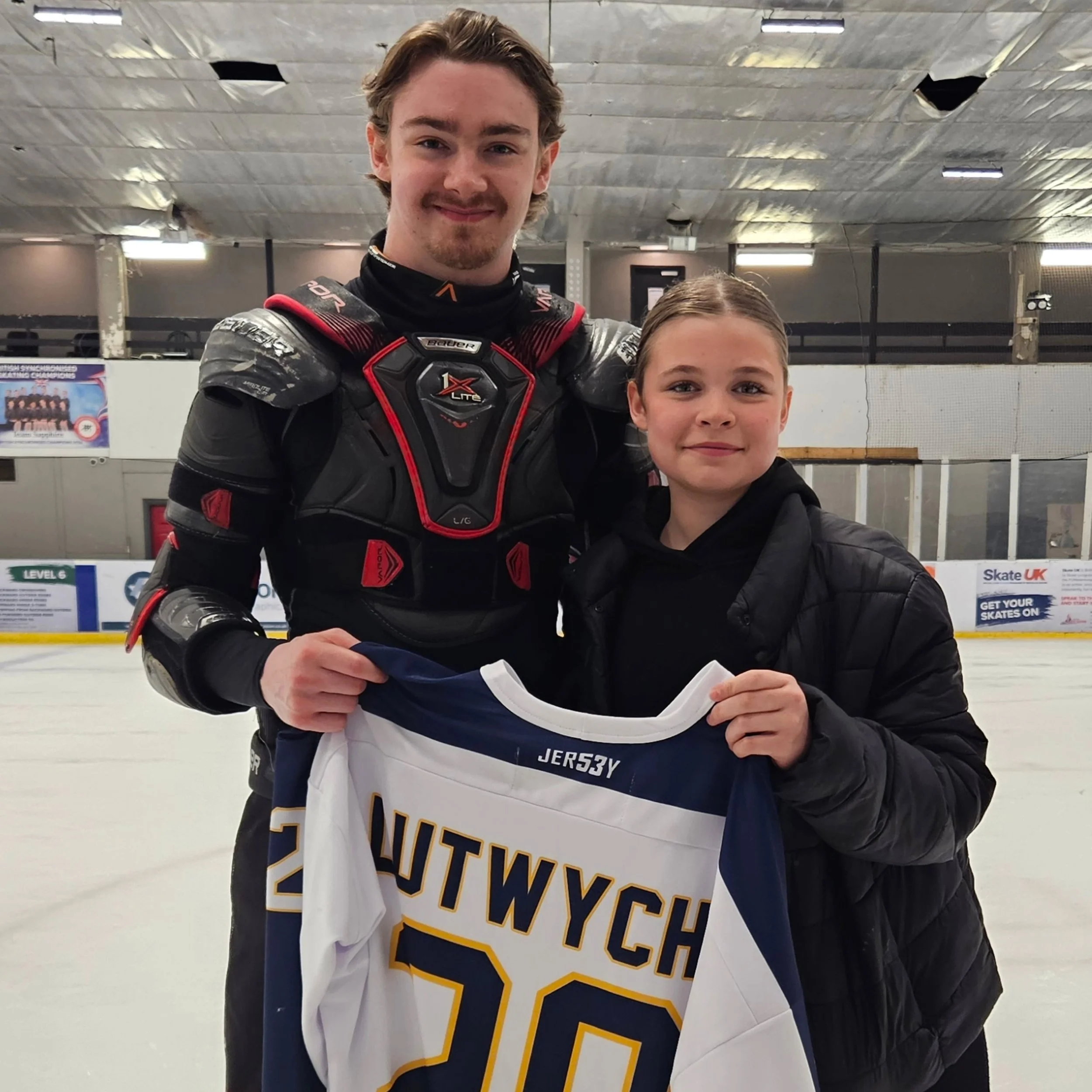 Thanks to all of you who generously paid out to buy Game Worn Jerseys at Saturday's @bradford_ice_arena's 60th Anniversary Bulldogs' Charity Match in aid of @bloodcancer_uk ! 👏👏👏👏👏👏👏👏

All the money will go into the overall pot which we hope 