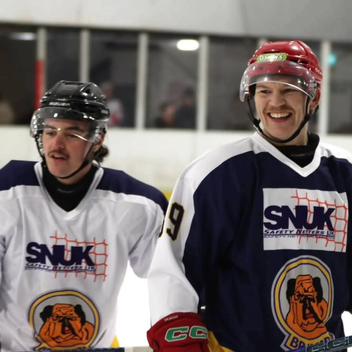 Great to see loads of smiles during Saturday's Bulldogs' Charity Game in aid of @bloodcancer_uk and to help celebrate the 60th Anniversary of @bradford_ice_arena ... 

Pics via @aclphotographyuk1 📷👌 

#letsgobulldogs🏒 
#onceabulldogalwaysabulldog?