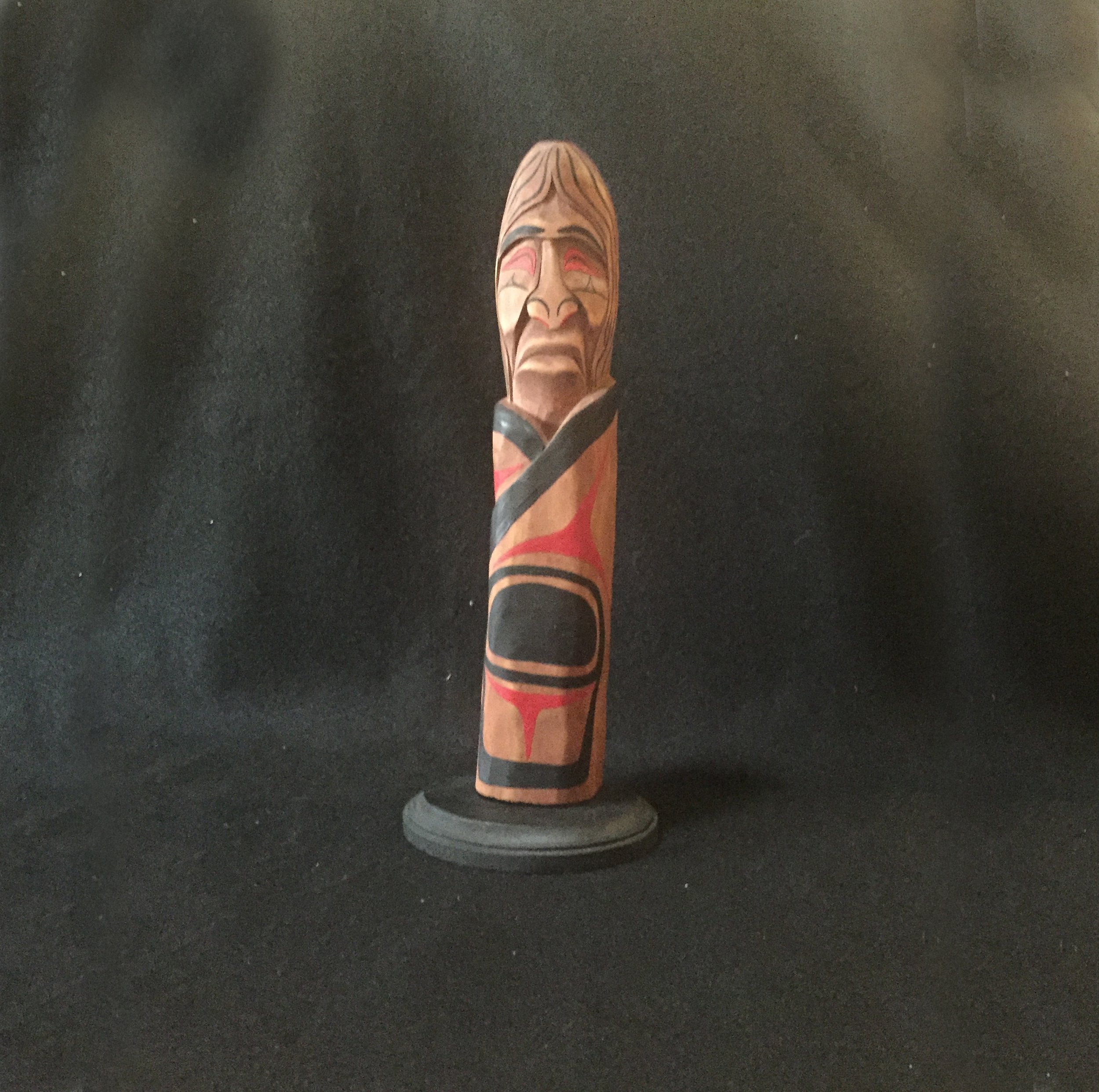 D833F_Sqaumish_carved_chief_totem_300-5.JPG