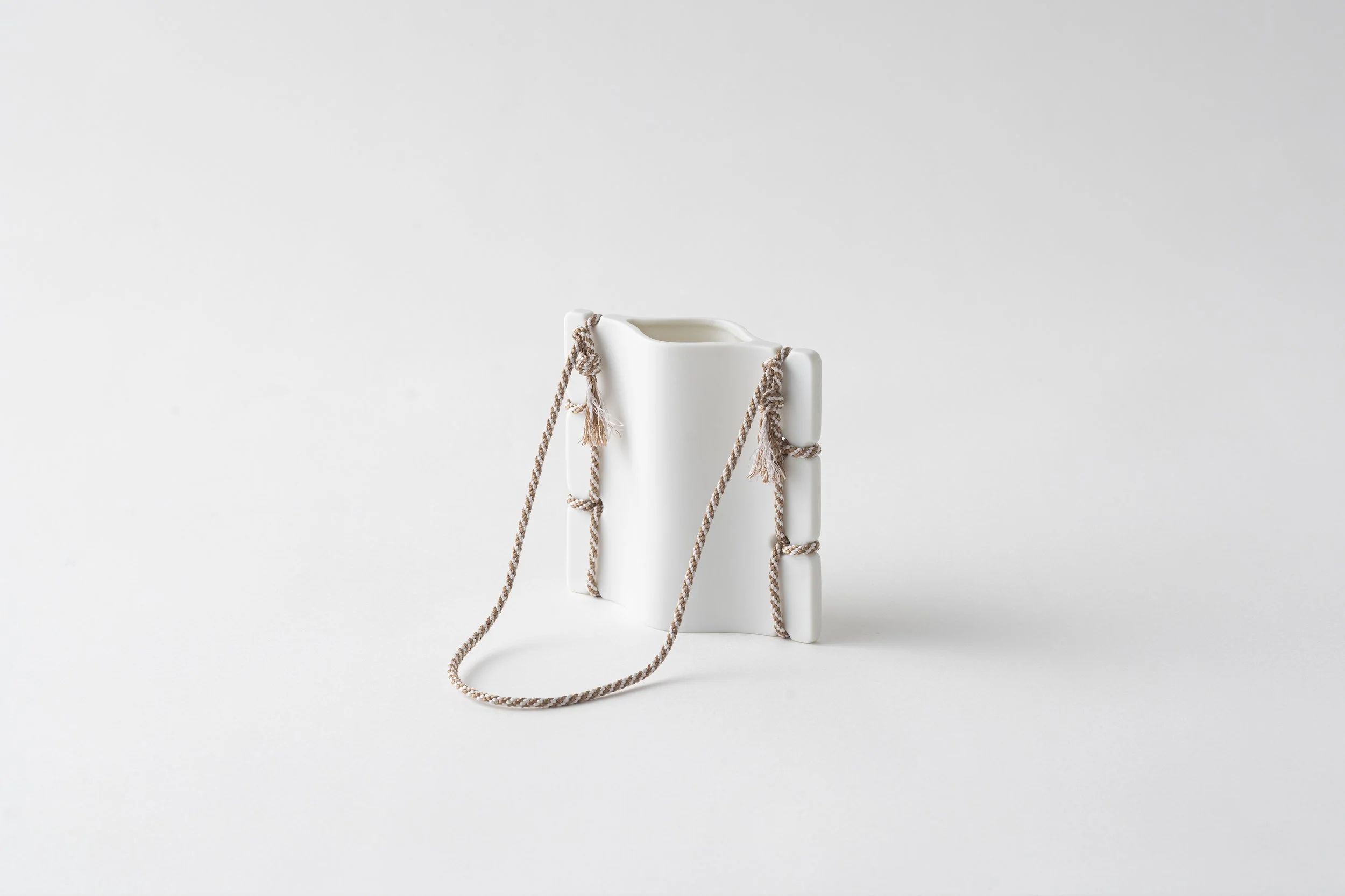 Watoji Vase Ryosuke Fukusada Ceramic Japan-8.jpg