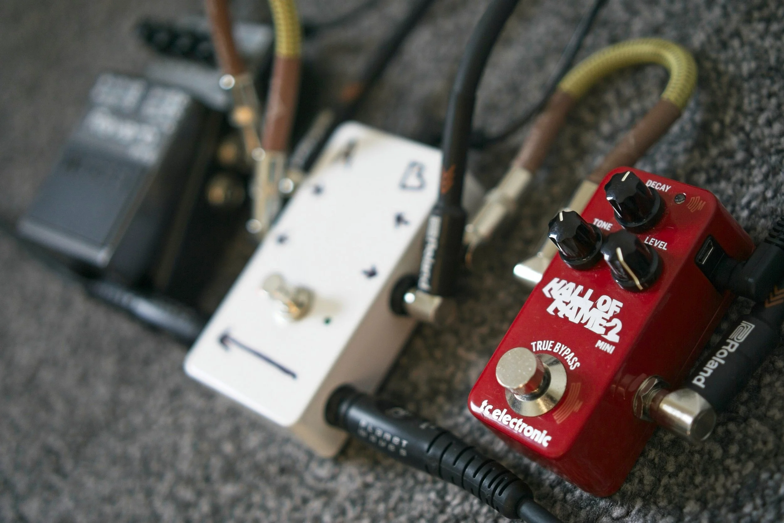 thumbnail image 2 of TC Electronic Hall Of Fame 2 Reverb Pedal With Accessories 2 of 9