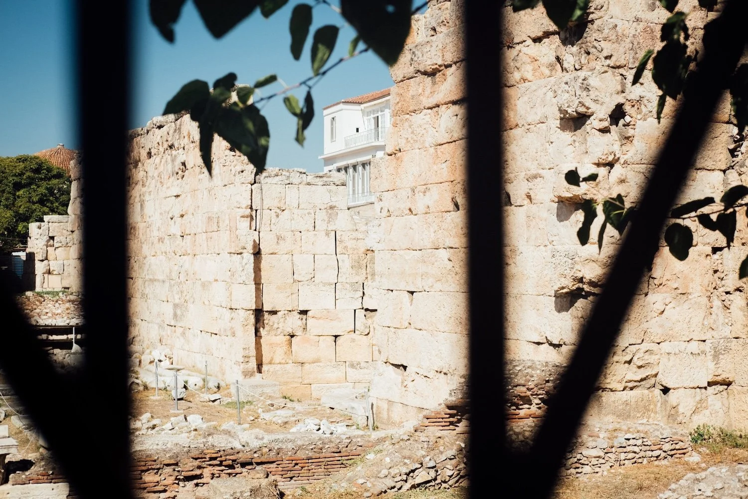 Athens 2026 way to the acropolis6.jpg