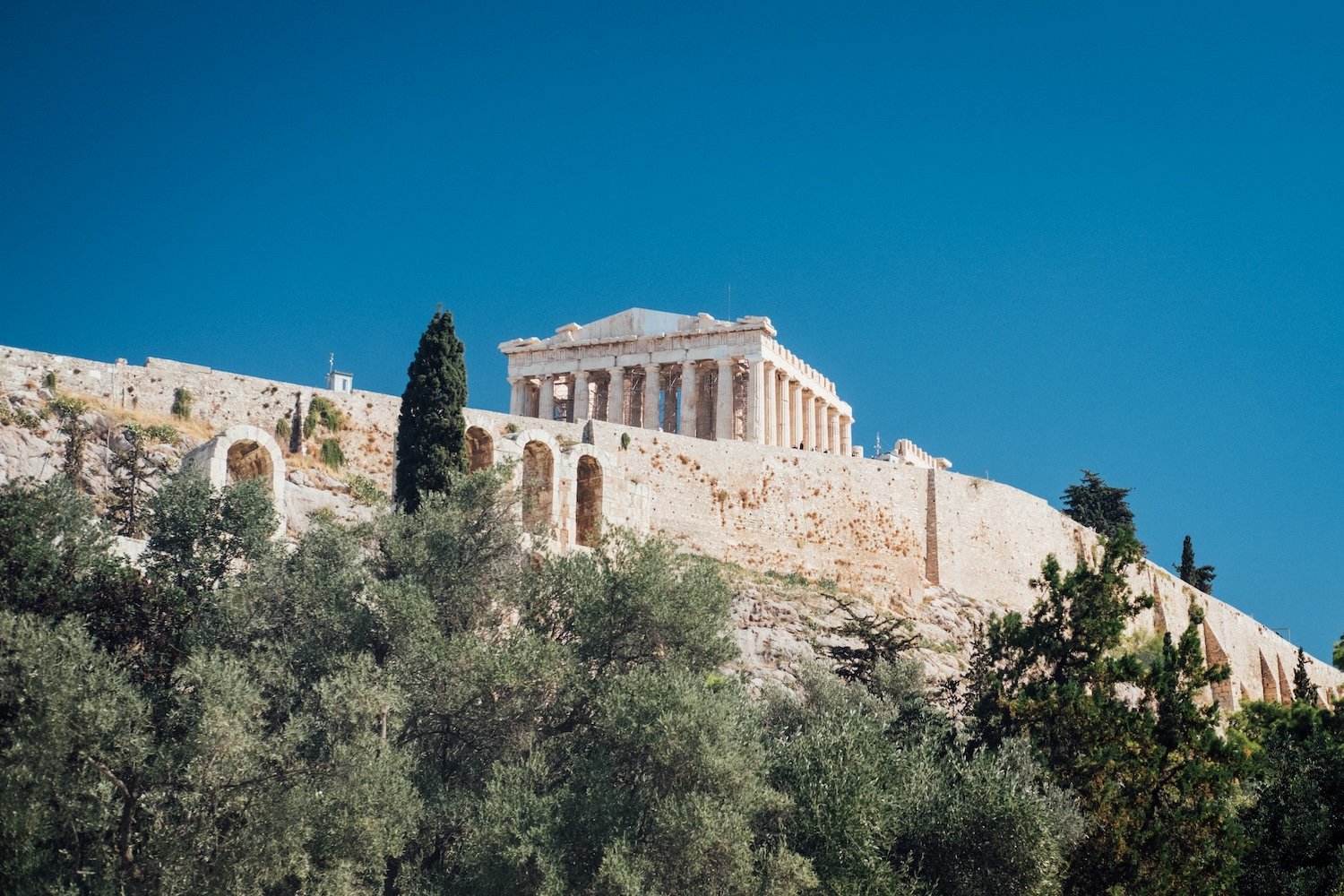 Athens 2026 way to the acropolis10.jpg