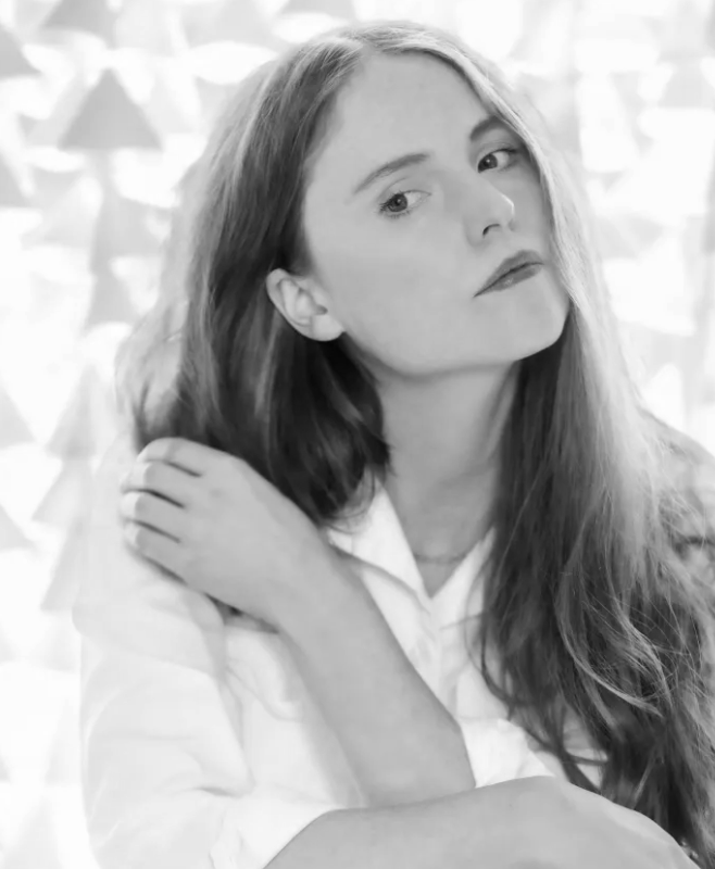 The Crow’s Nest, 01: SOPHIE STRAND