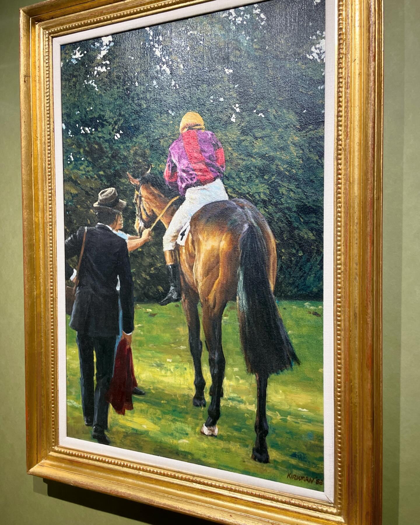 Jay Kirkman&rsquo;s artistry unfolds in the quiet moment of unsaddling, where the bond between horse and jockey lingers. 
Unsaddling at Windsor
Oil on canvas 
Signed lower right
Frame:  36 x 26 inches
Please DM for additional details 

*
*
*
*
*
*

#