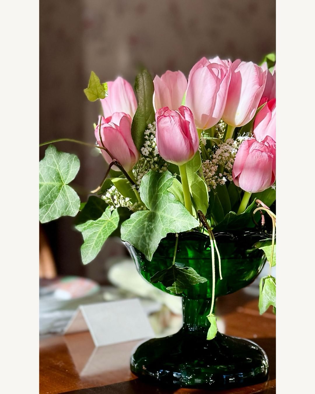 It starts with the vessel..late 19th century emerald glass compote &mdash; petal-form, sculptural. DM for details. 

.

.
.
.
.
.
.
#annparkecollection #antiques #antiquesofinstagram
