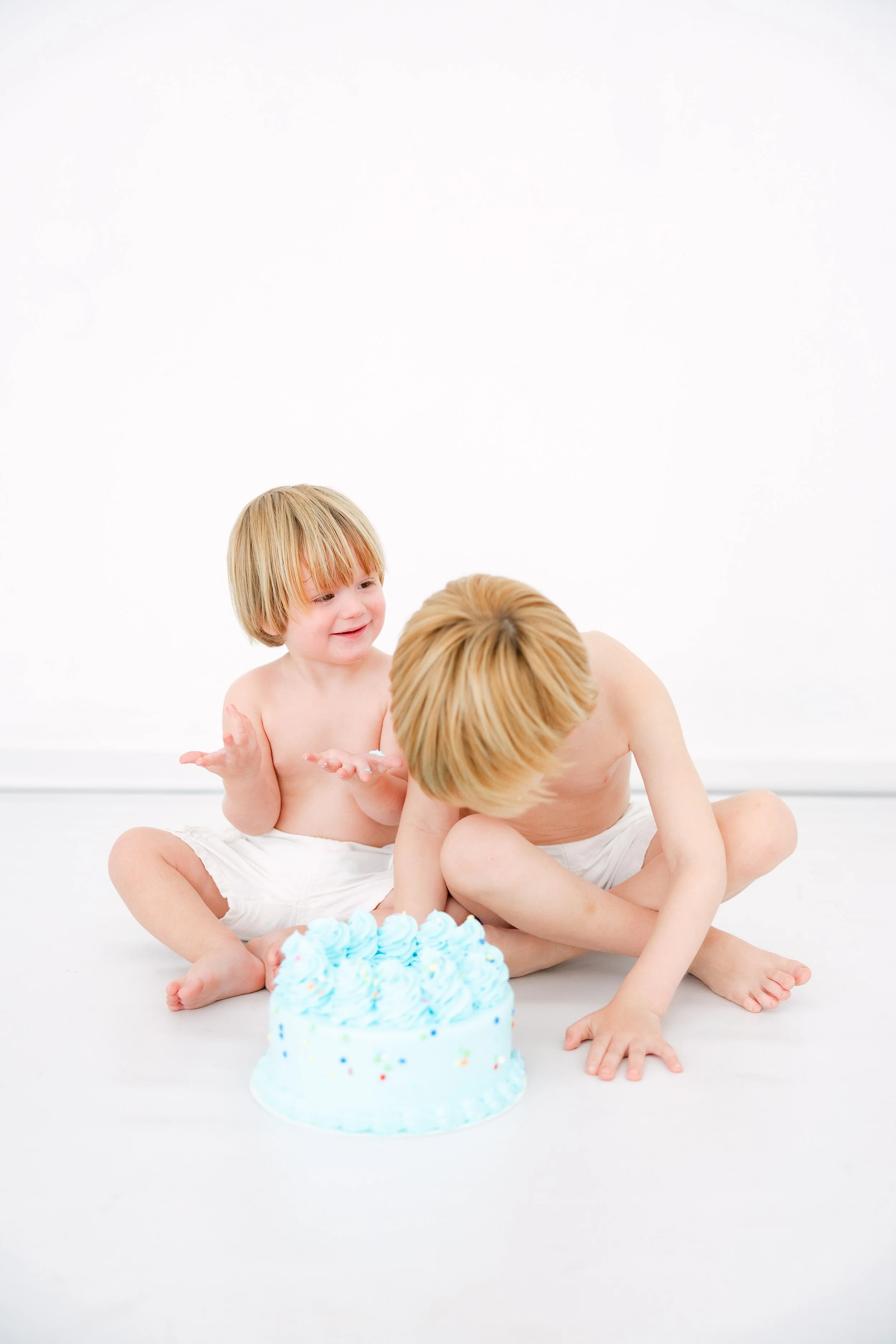 smash-the-cake-ale-ramirez-photography-spgg-club-industrial-bride-mty--15.jpg