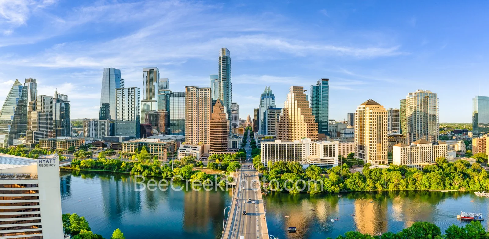 austin-skyline-glow-pano-2025-DR69211.jpg