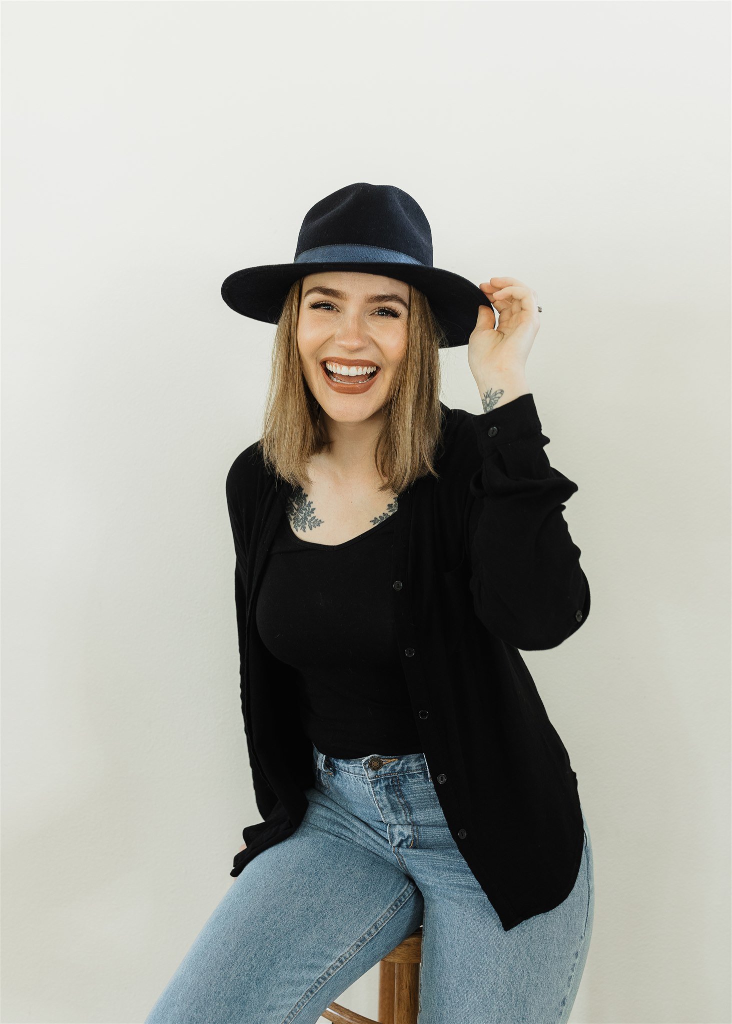 Rocker deep navy model3.jpg