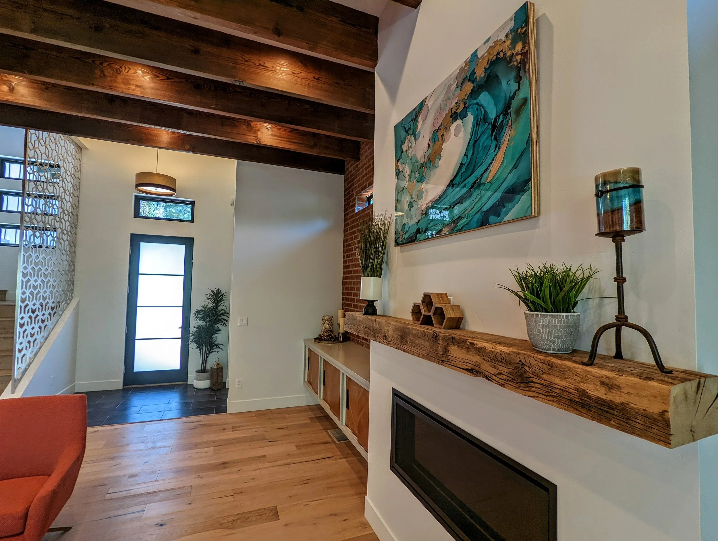 60813 Yellow Leaf St_V2.jpg