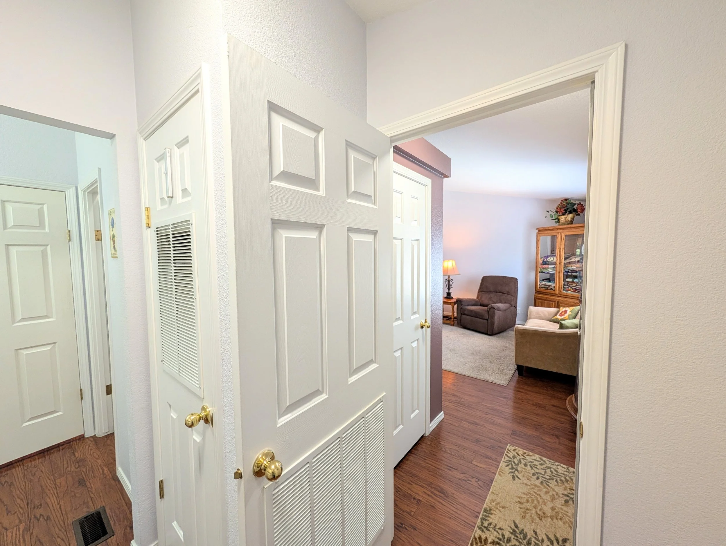 SB92_Backentry.jpg