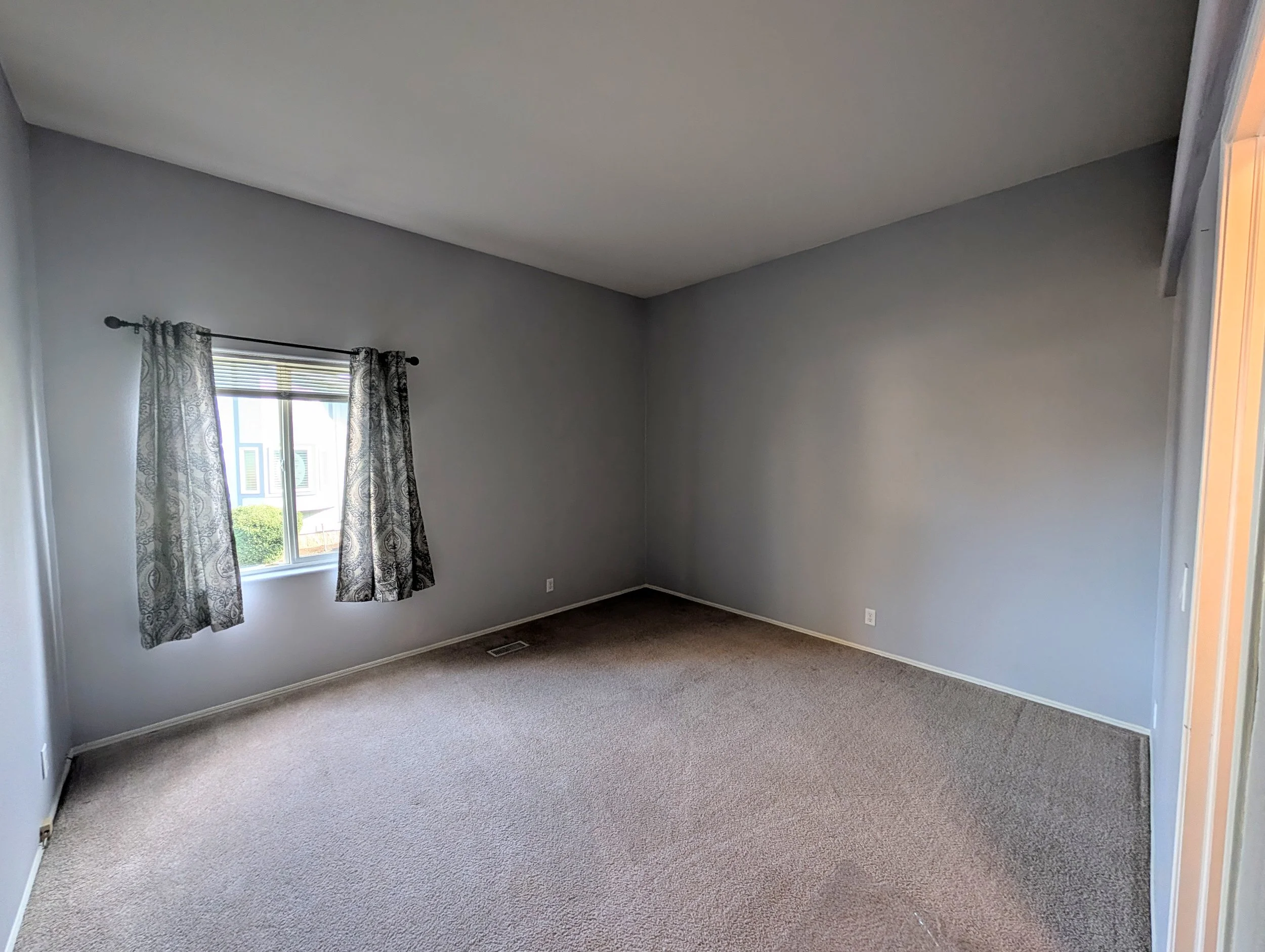 SB71_Bdrm3.jpg