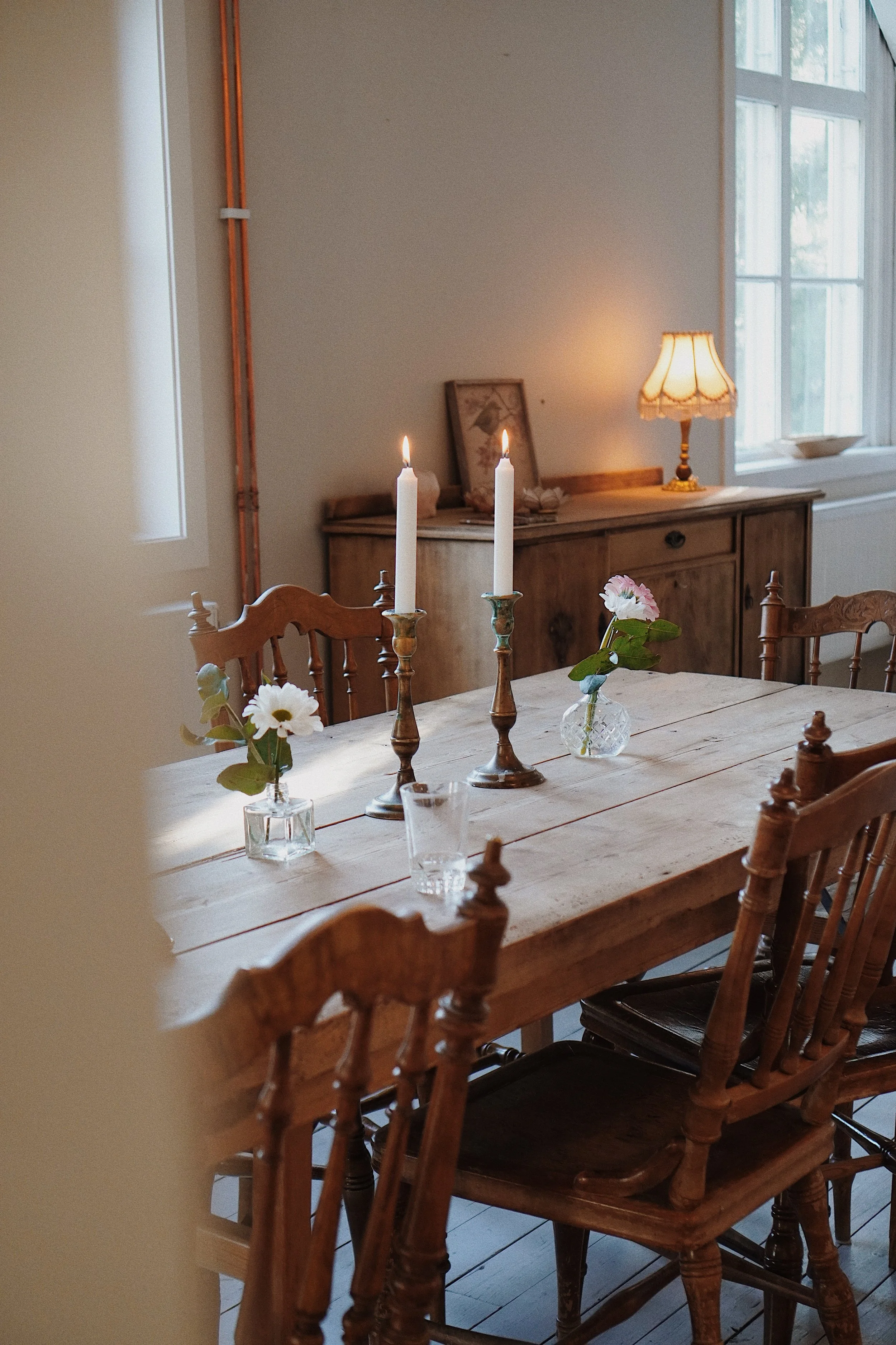 Ett Frigörande Retreat Liljero kapell interiör.JPG