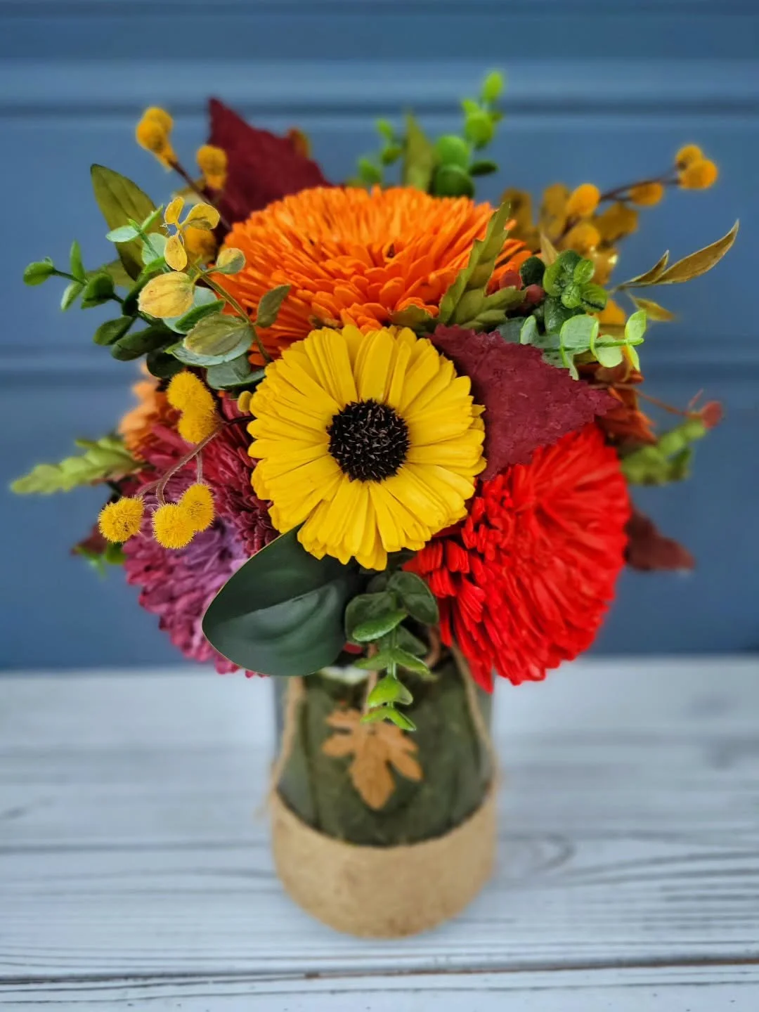 Fall may just be my favorite season to create for 🍁

#WoodFlowers #WoodFlowerFlorist #OhioFlorist #WeddingFlorist #Weddings #OhioWeddings #Ohio #WomanOwnedBusiness #CraftShow #VintageMarket #ShopLocal #BuyLocal #SupportLocal #Flowers #FlowersOfInsta