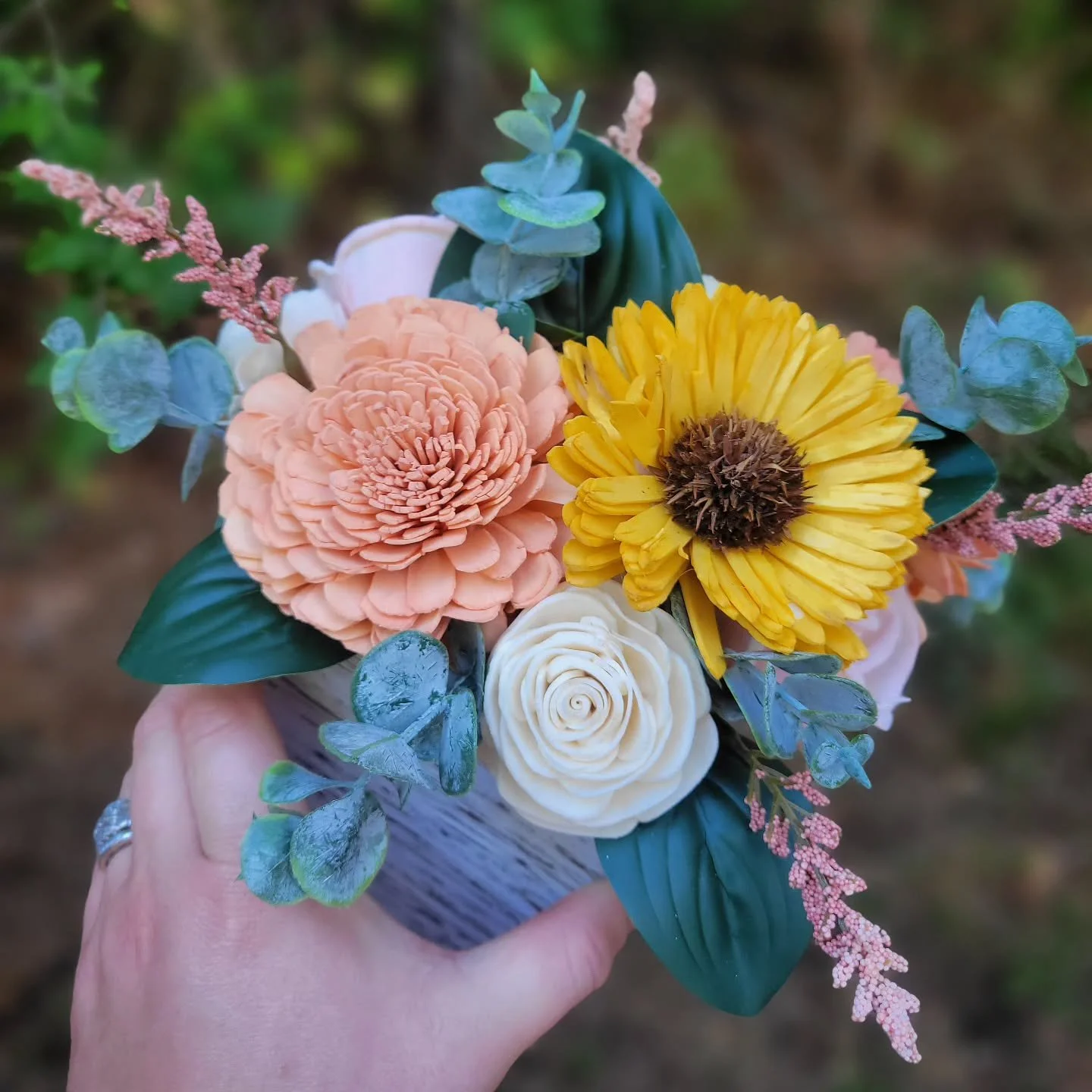 We've been dealing with what has felt like nonstop health issues with some of our sweet pets for the past two weeks, so wood flowers have taken a bit of a back seat. Things seem to be settling down a little bit, just in time for us to head out of tow